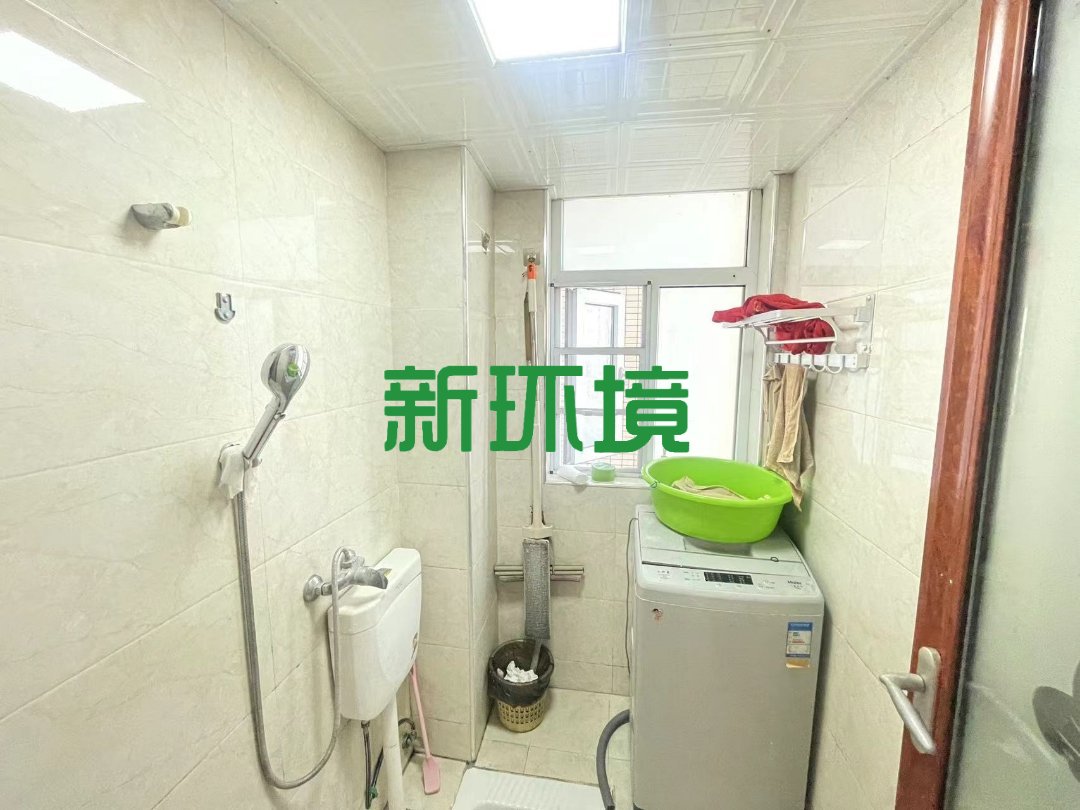 玉恒龙岸小区  2室2厅1卫   49.80万客厅