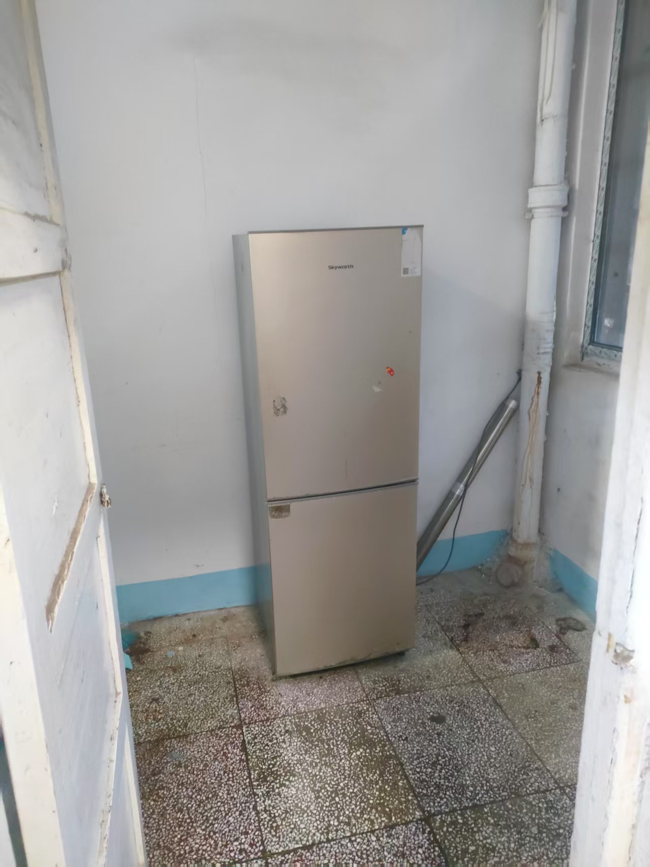 行署十单位家属房  3室1厅1卫    700.0元/月室内图