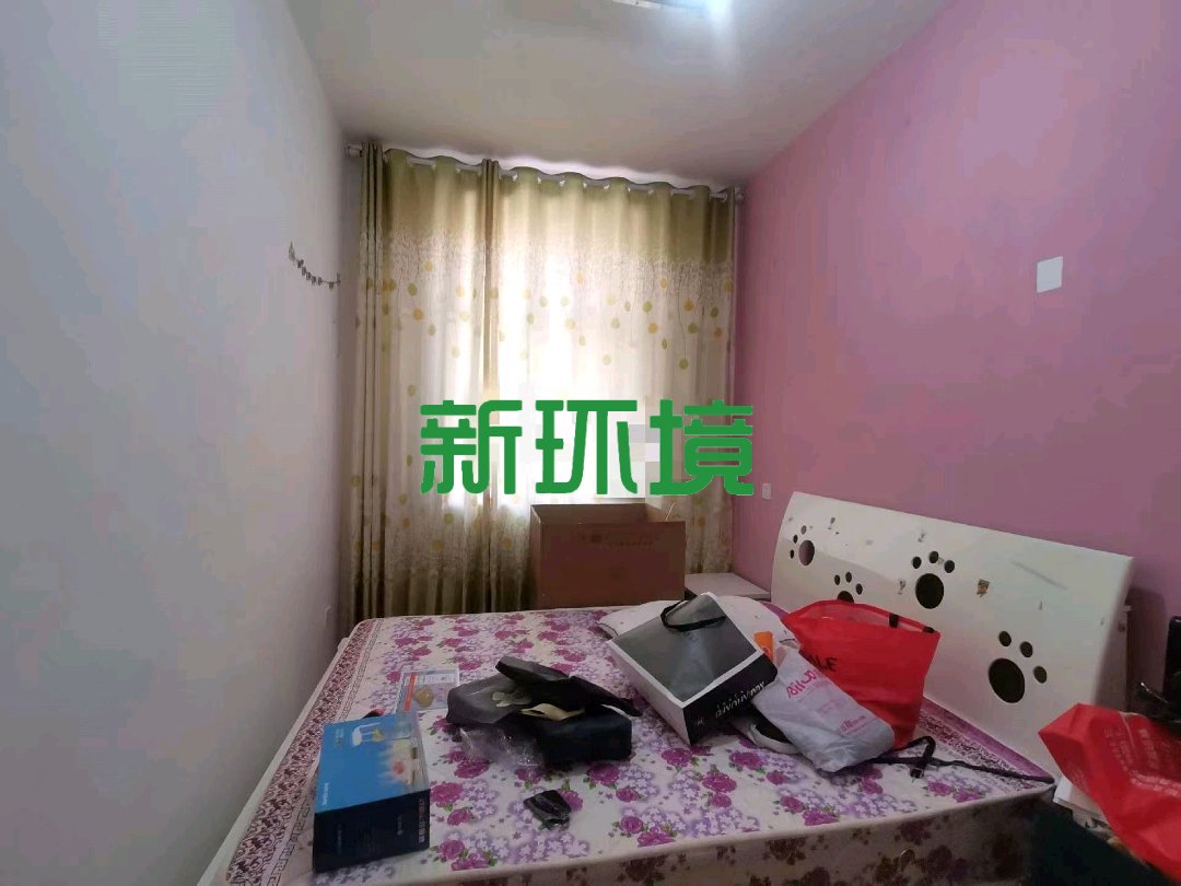 澧滨小区  2室2厅1卫   32.00万客厅