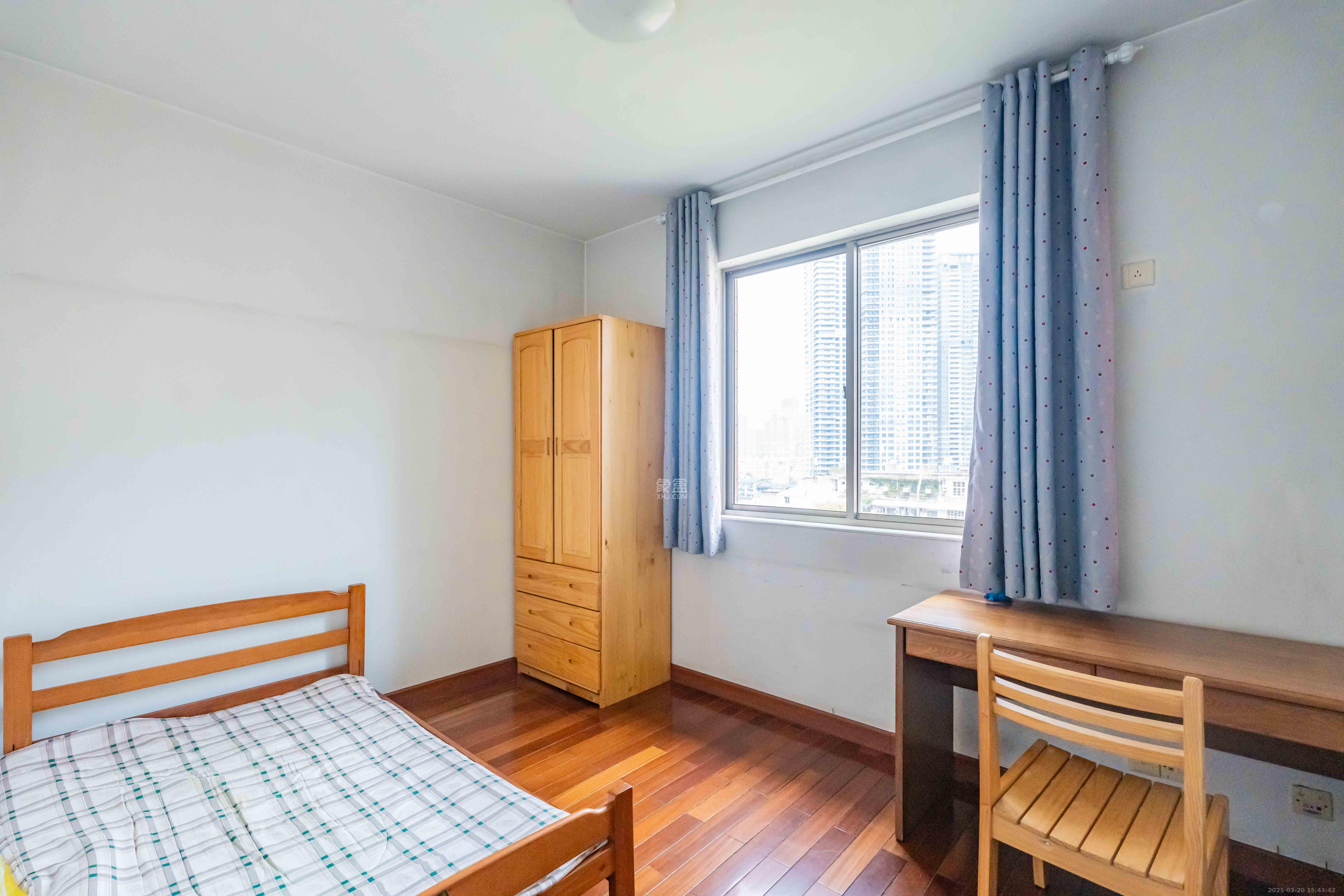 湖南省石油总公司宿舍 3室2厅2卫 3600.0元/月 湖南省石油总公司宿舍 3室2厅2卫 3600.0元/月室内图