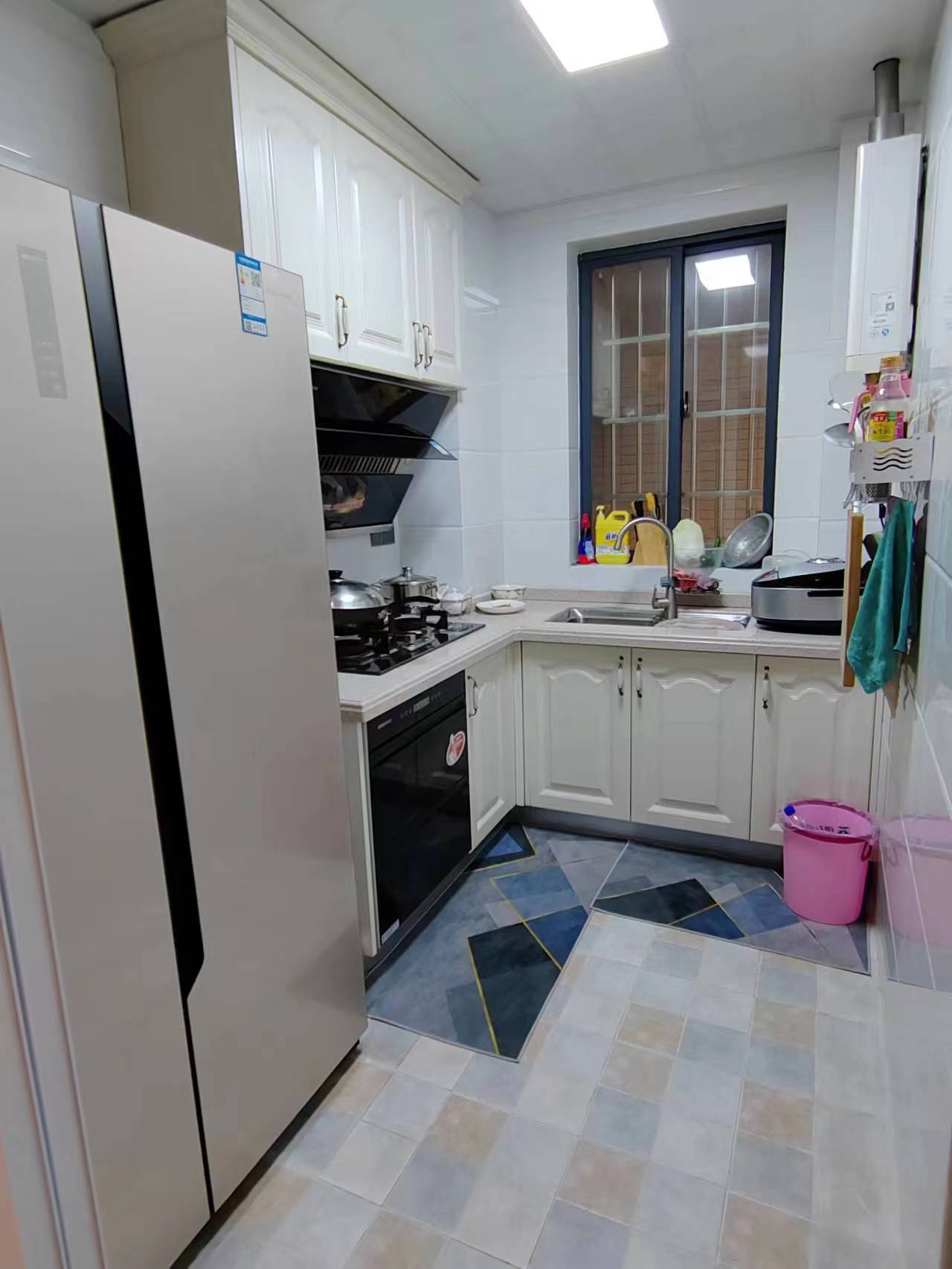 高盛澧园三期 3室2厅2卫 1500.0元/月 高盛澧园三期 3室2厅2卫 1500.0元/月室内图