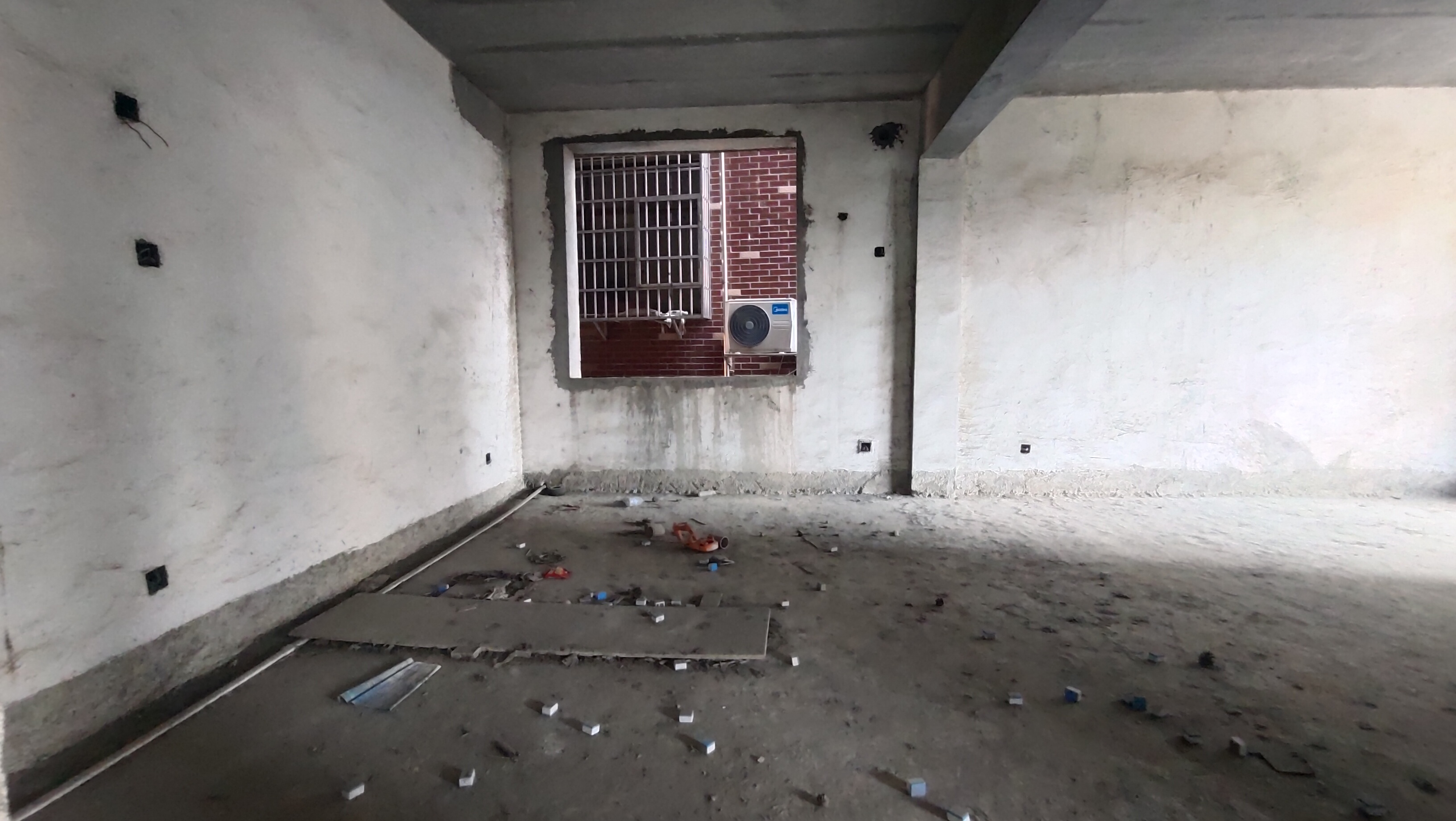 南珠苑 3室2厅2卫 43.8万 南珠苑 3室2厅2卫 43.8万卧室