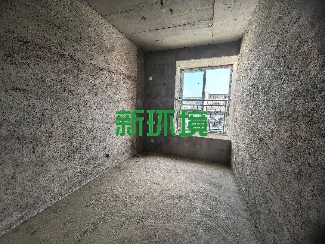 林农小区  3室2厅1卫   32.00万客厅