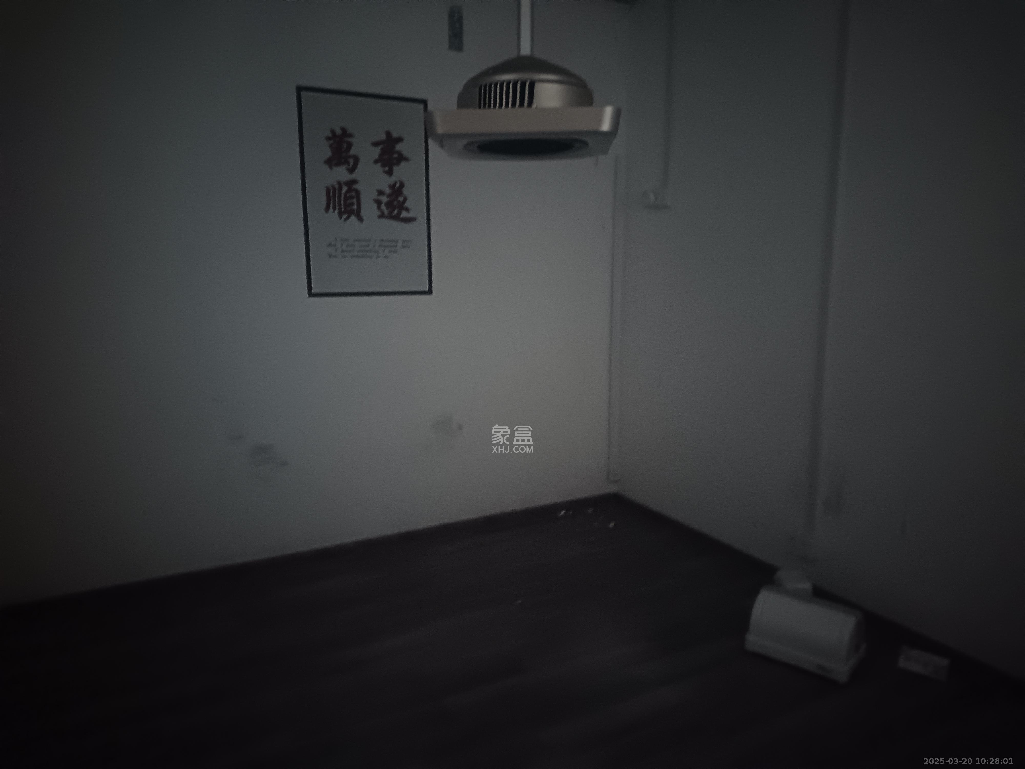 山水人家一二期   127.48㎡     6000.00元/月室内图