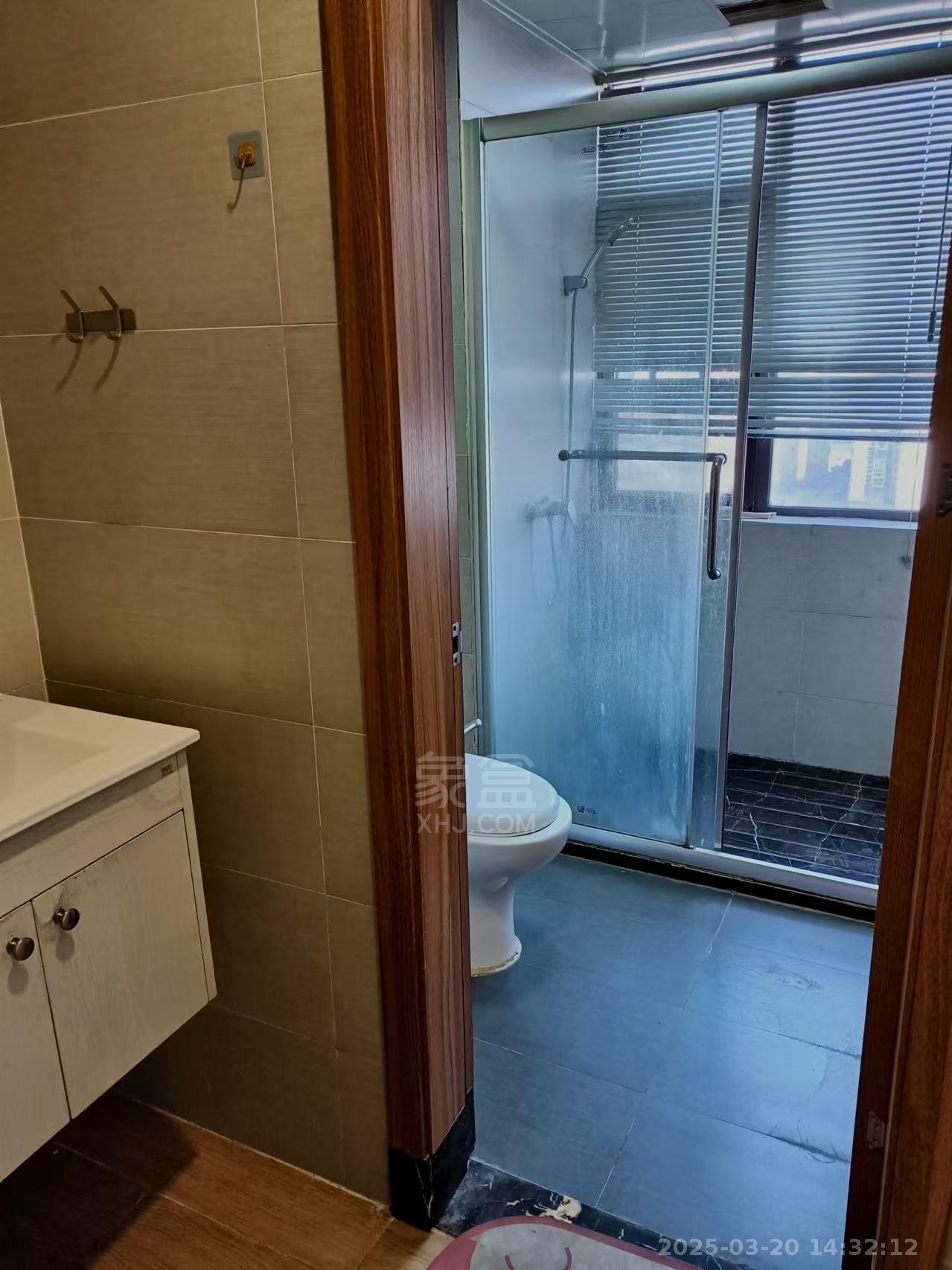 中泰财富湘江 1室1厅1卫 1500.0元/月 中泰财富湘江 1室1厅1卫 1500.0元/月室内图