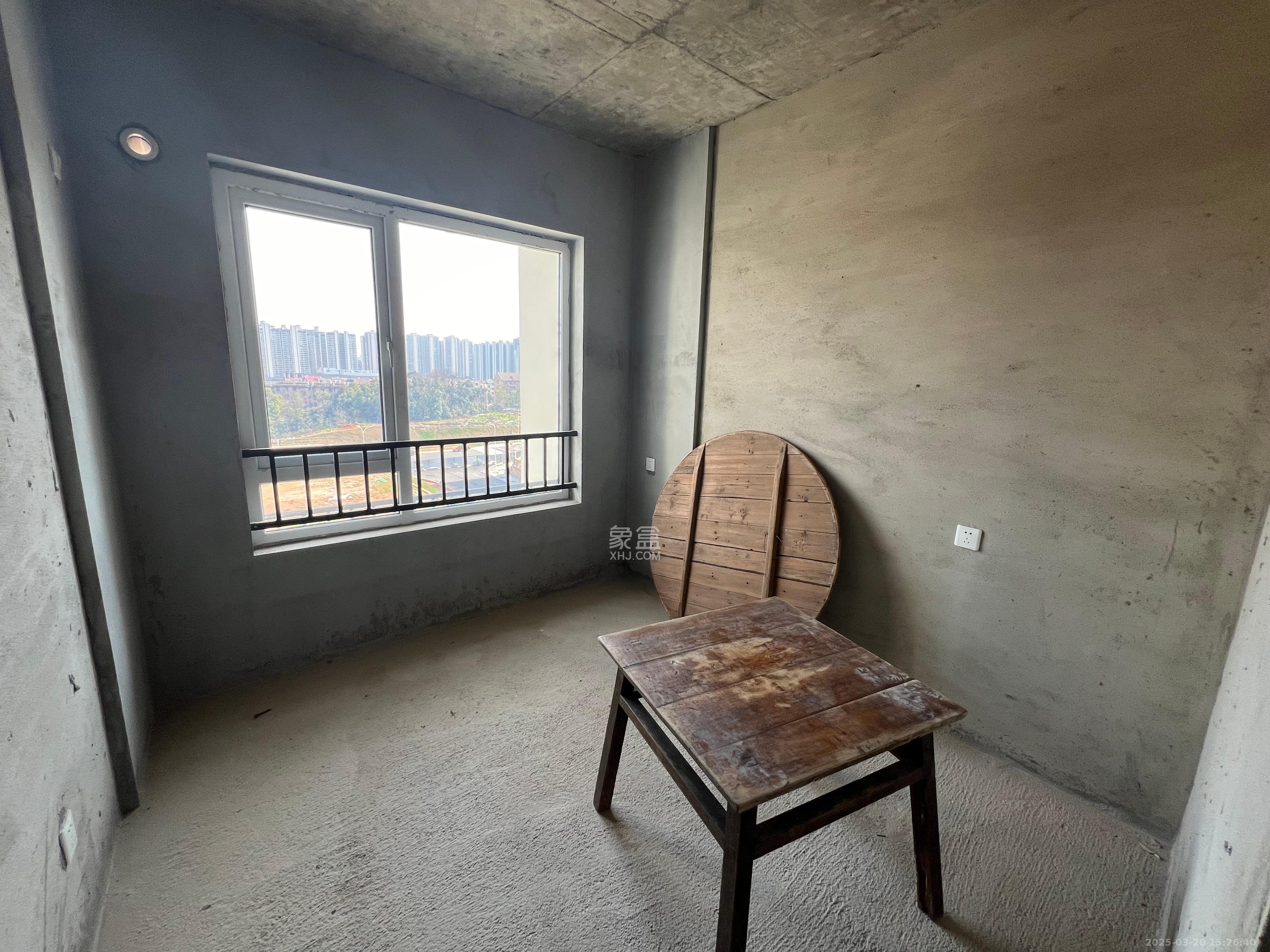 湘荷美苑 3室2厅1卫 900.0元/月 湘荷美苑 3室2厅1卫 900.0元/月室内图