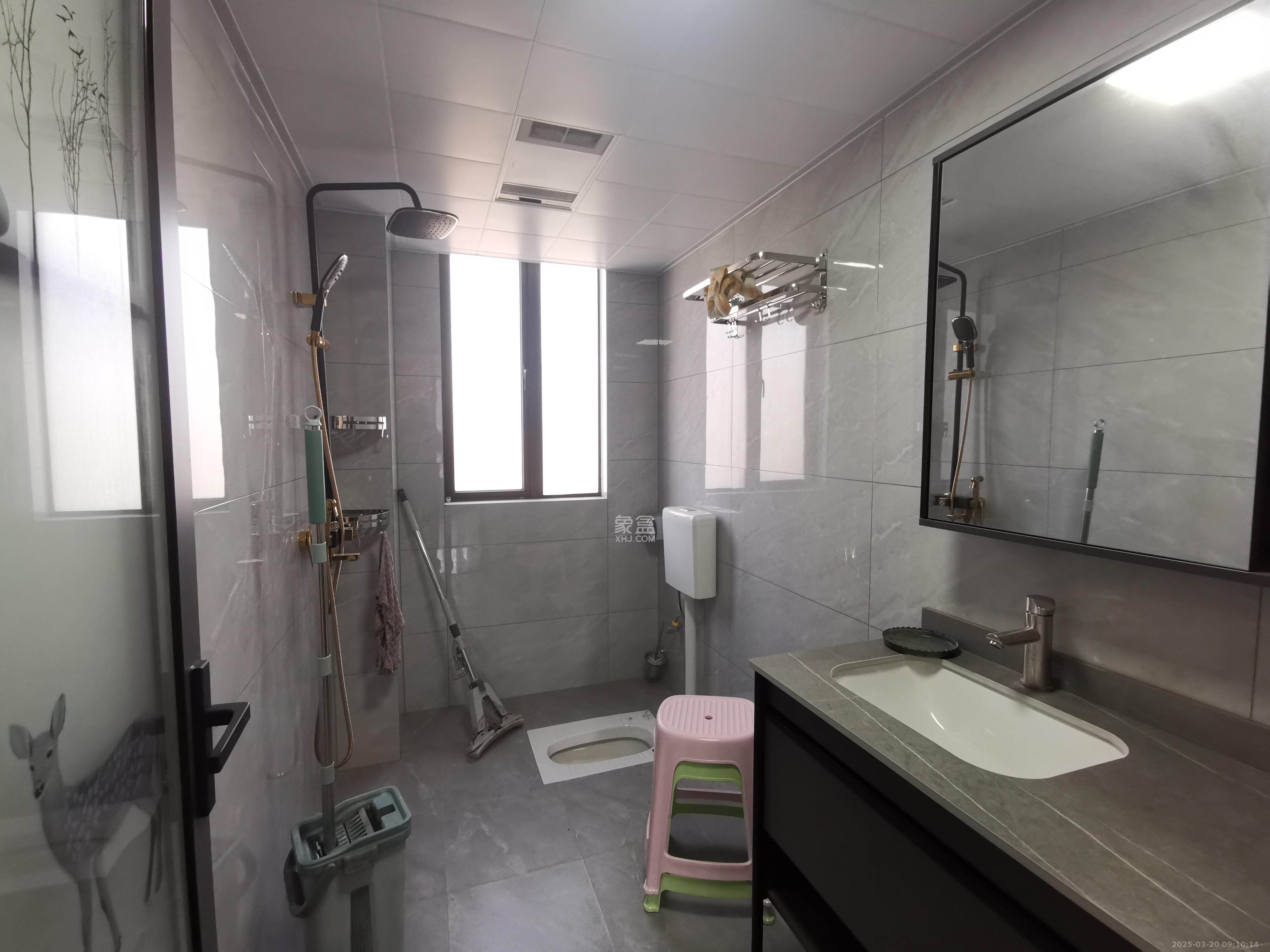 云开壹品樾玺  3室2厅1卫    3200.0元/月 云开壹品樾玺  3室2厅1卫    3200.0元/月室内图