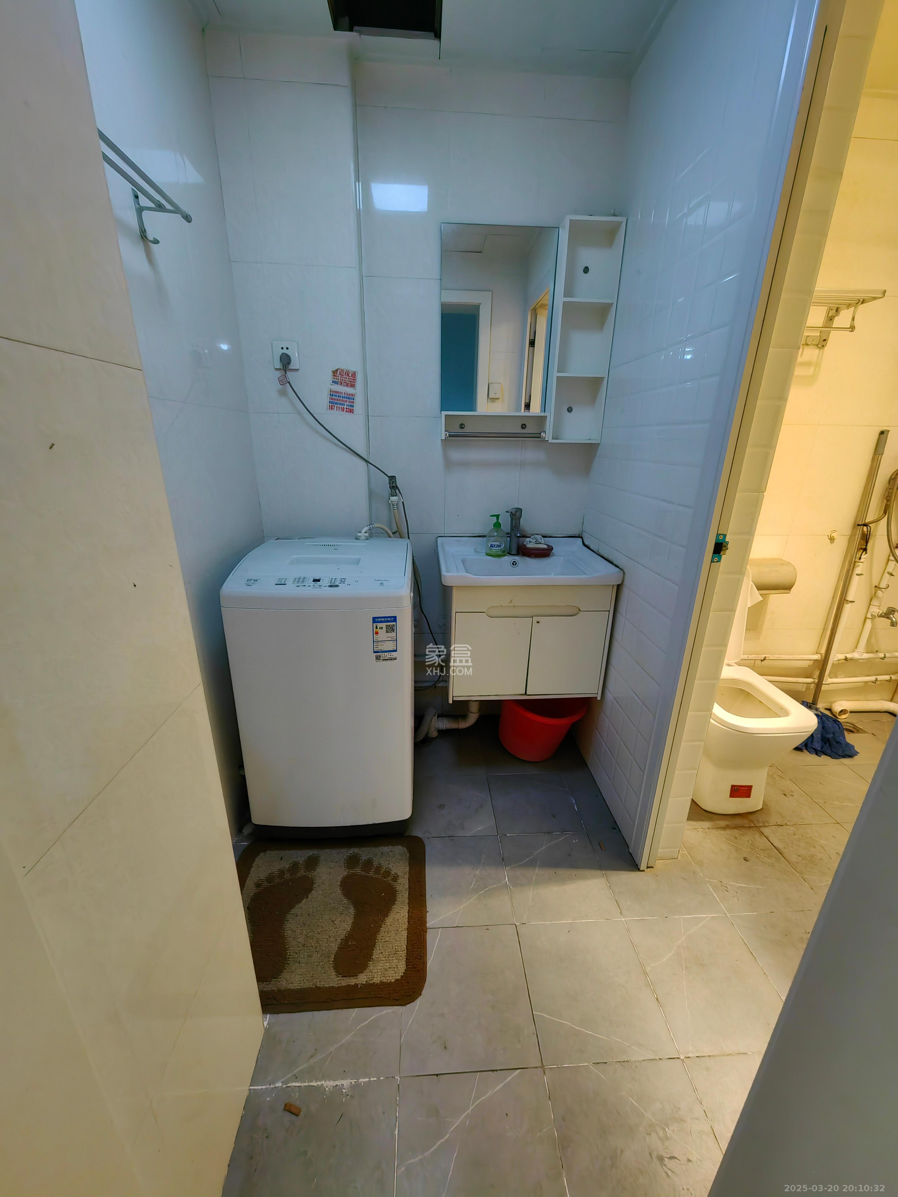 天健芙蓉盛世一期  3室2厅2卫    3100.0元/月 天健芙蓉盛世一期  3室2厅2卫    3100.0元/月室内图