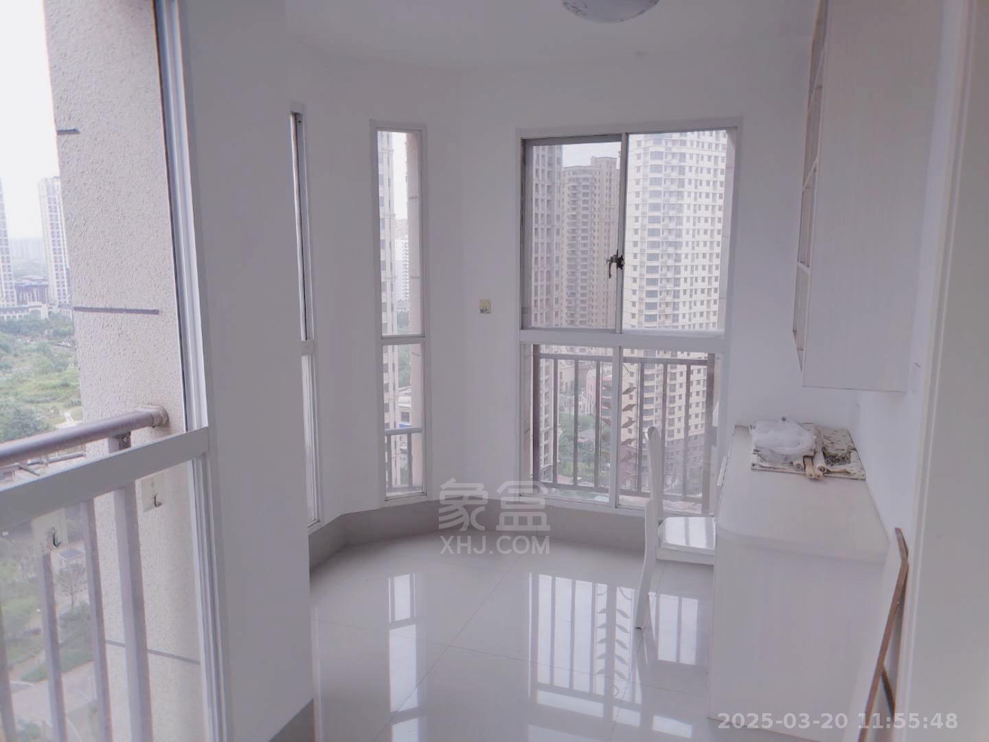 中欧昆仑首府 2室2厅1卫 1600.0元/月 中欧昆仑首府 2室2厅1卫 1600.0元/月室内图