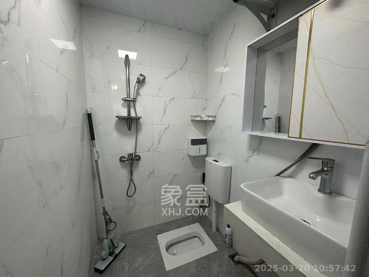 合能枫丹丽舍（柏悦名苑)  1室0厅1卫   1100.00元/月室内图