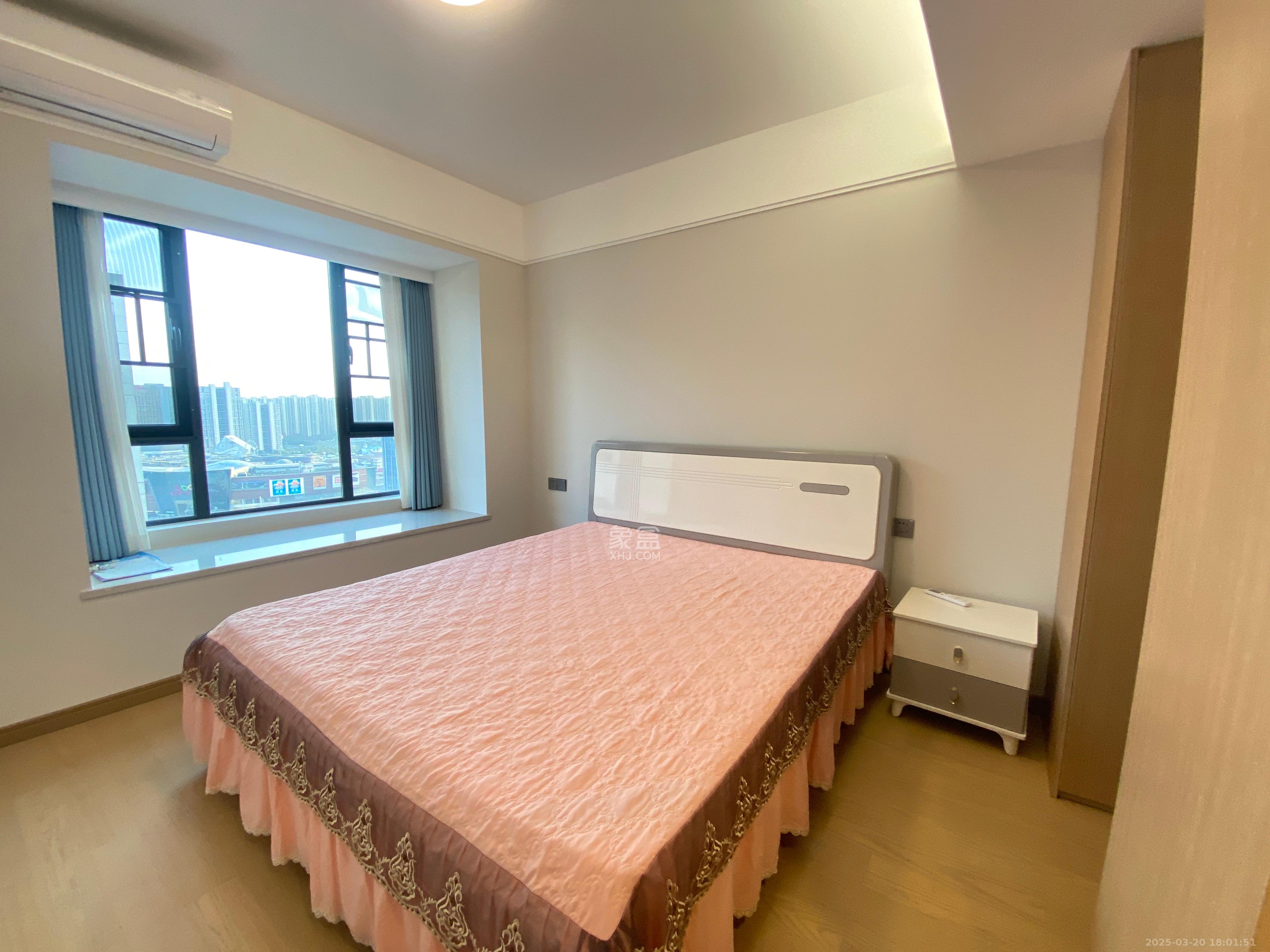 爱家当代境  3室2厅2卫   3280.00元/月室内图
