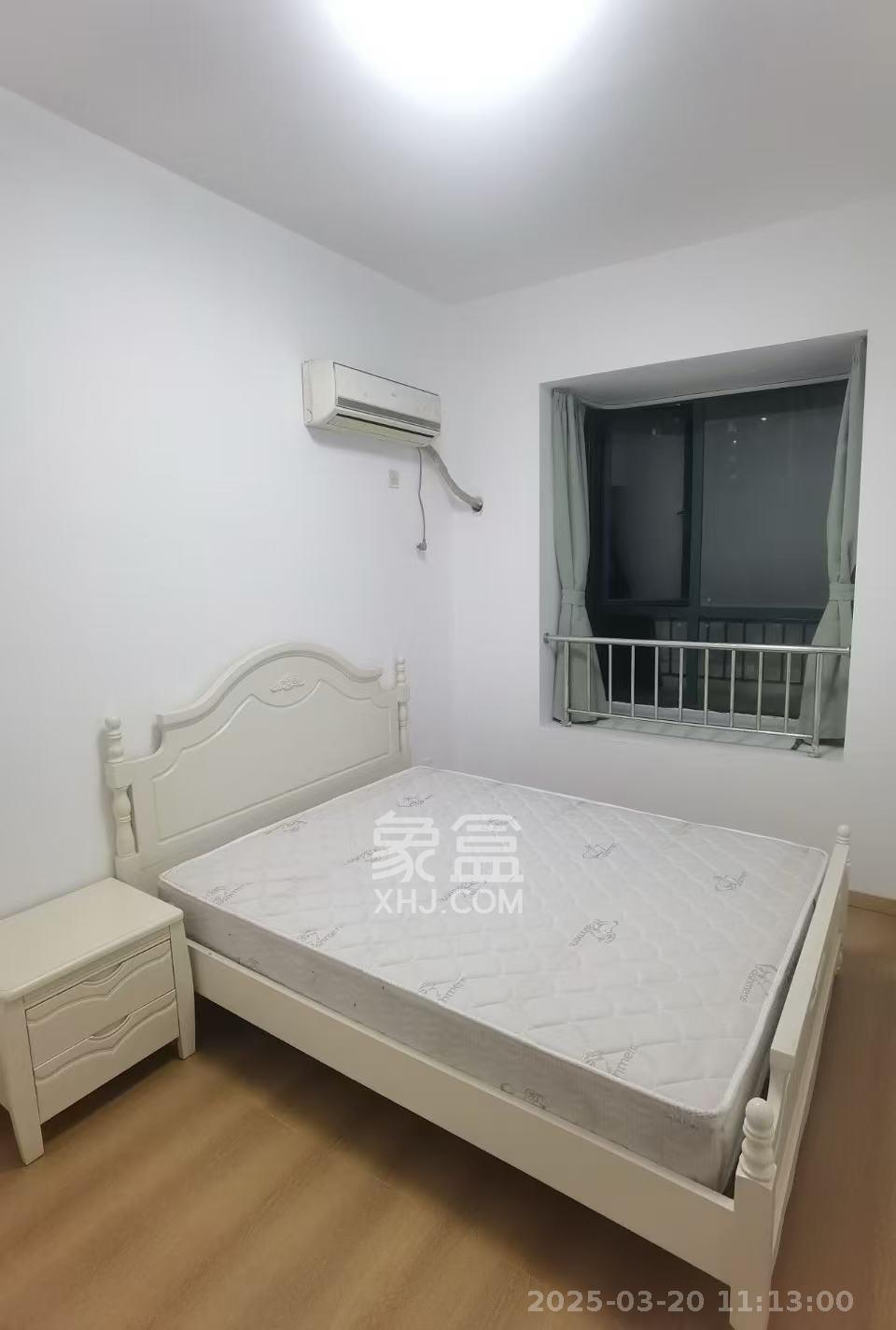 湘府东苑  3室2厅2卫    2500.0元/月 湘府东苑  3室2厅2卫    2500.0元/月室内图