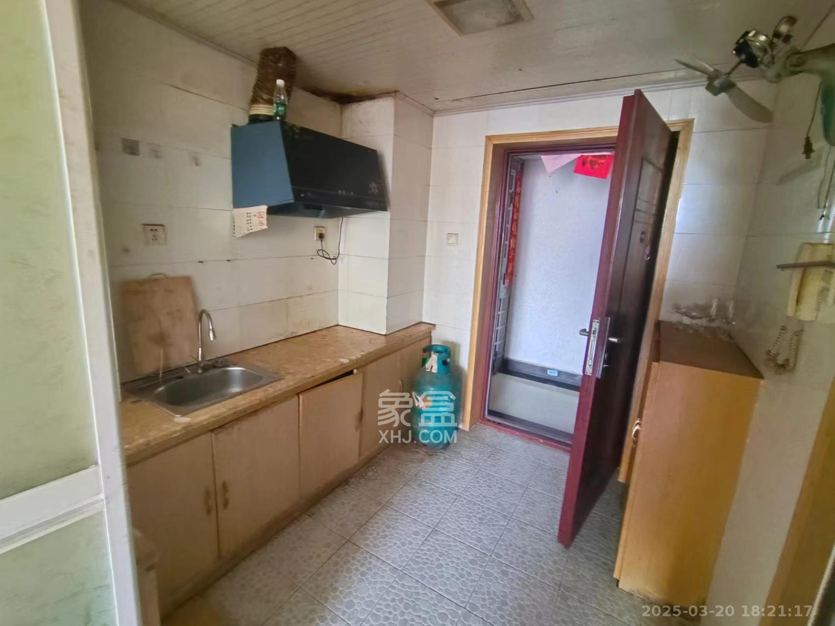 和庄 1室1厅1卫 1500.0元/月 和庄 1室1厅1卫 1500.0元/月室内图