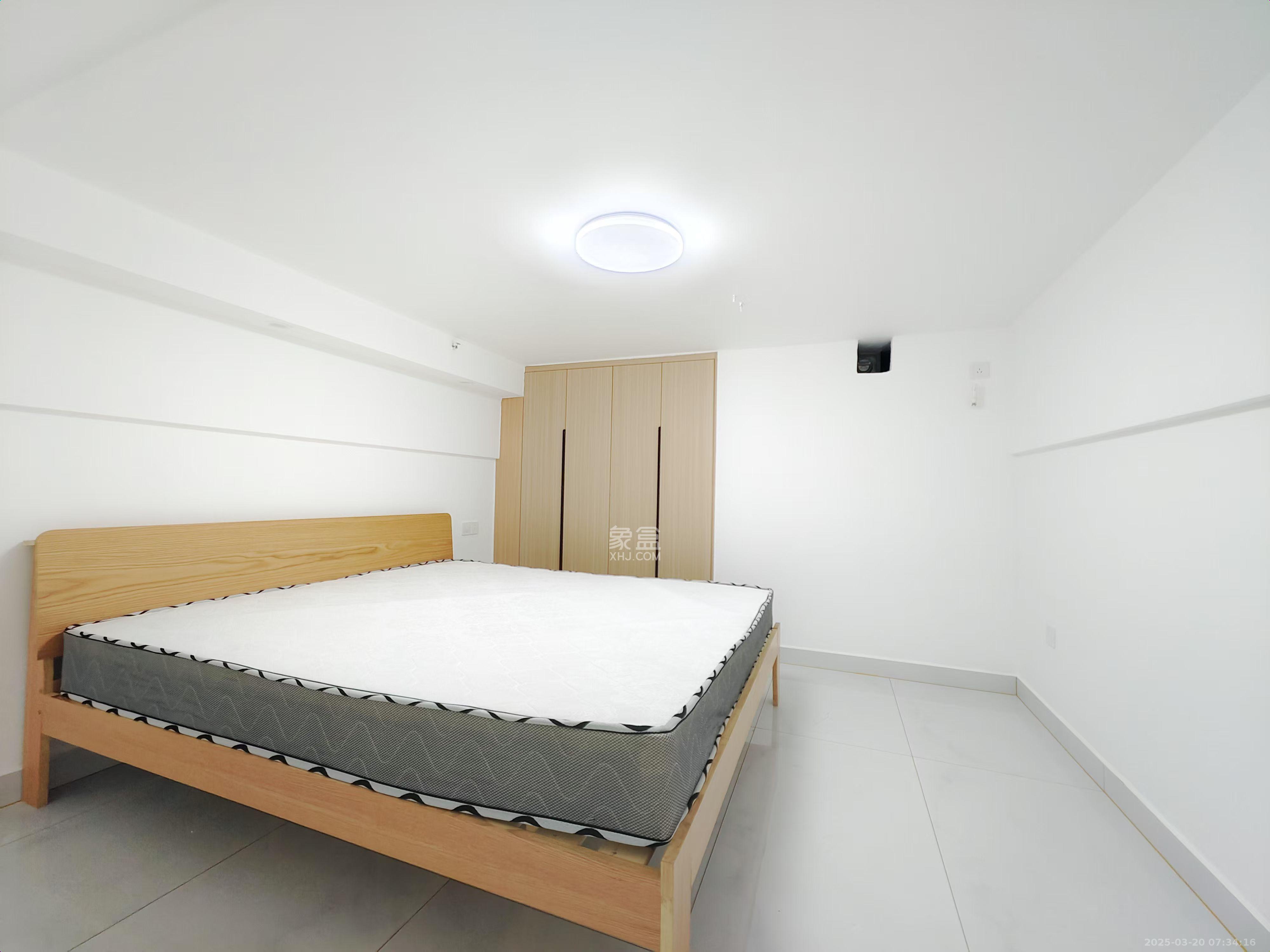 保利天禧EF区  1室1厅1卫   2200.00元/月室内图