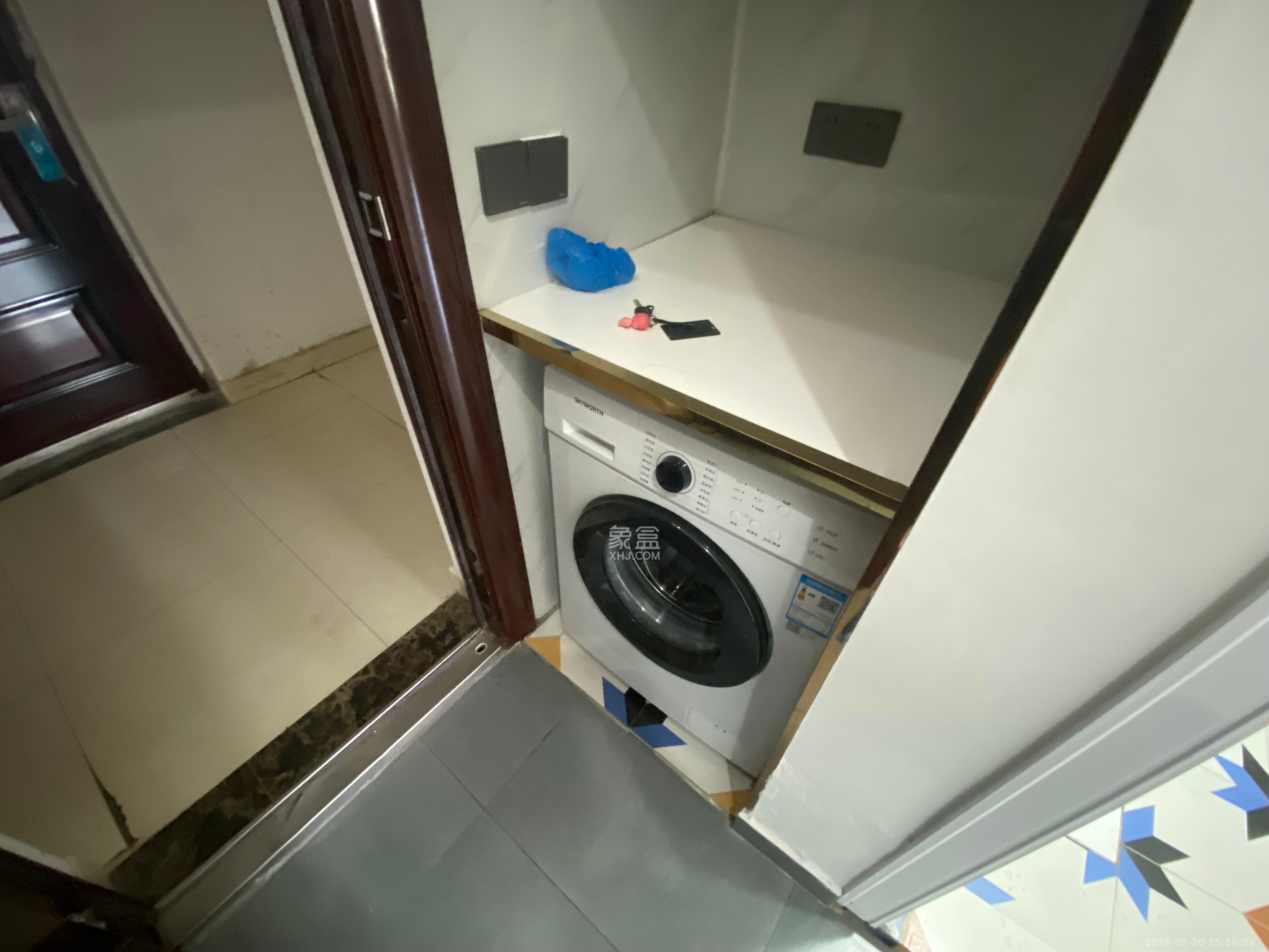 叠彩兰亭  1室1厅1卫   900.00元/月室内图