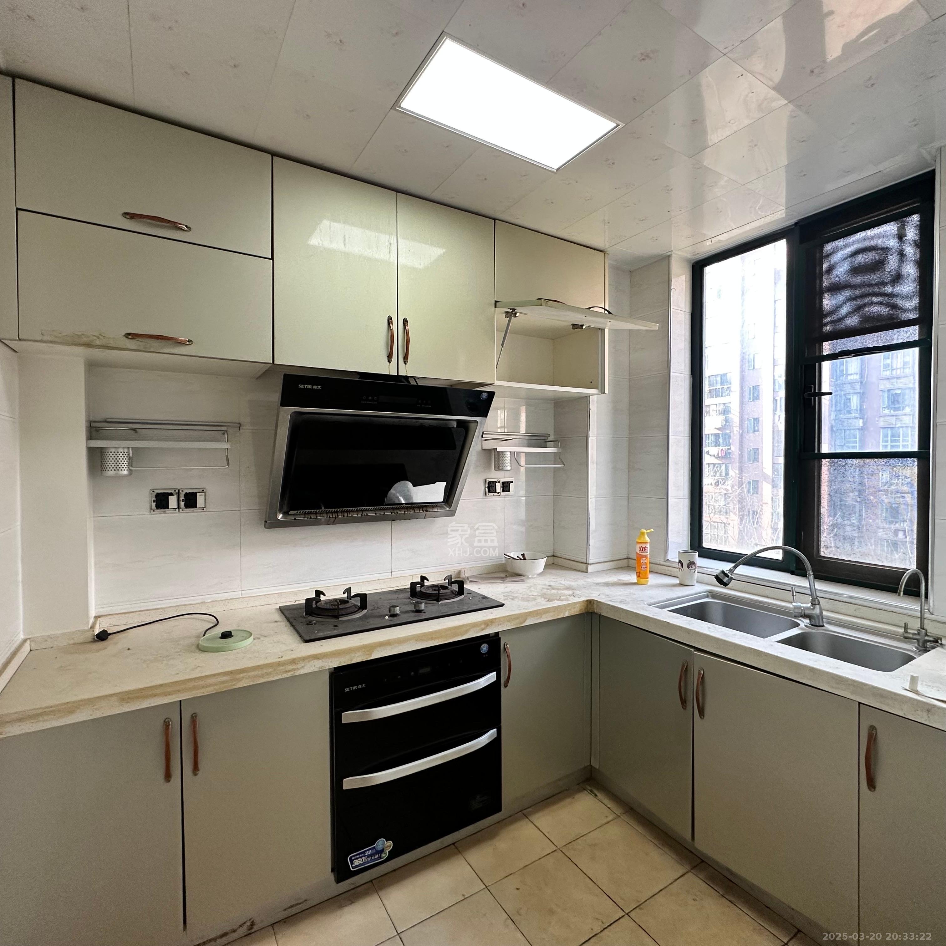 长沙欧洲城 4室2厅2卫 3000.0元/月 长沙欧洲城 4室2厅2卫 3000.0元/月室内图