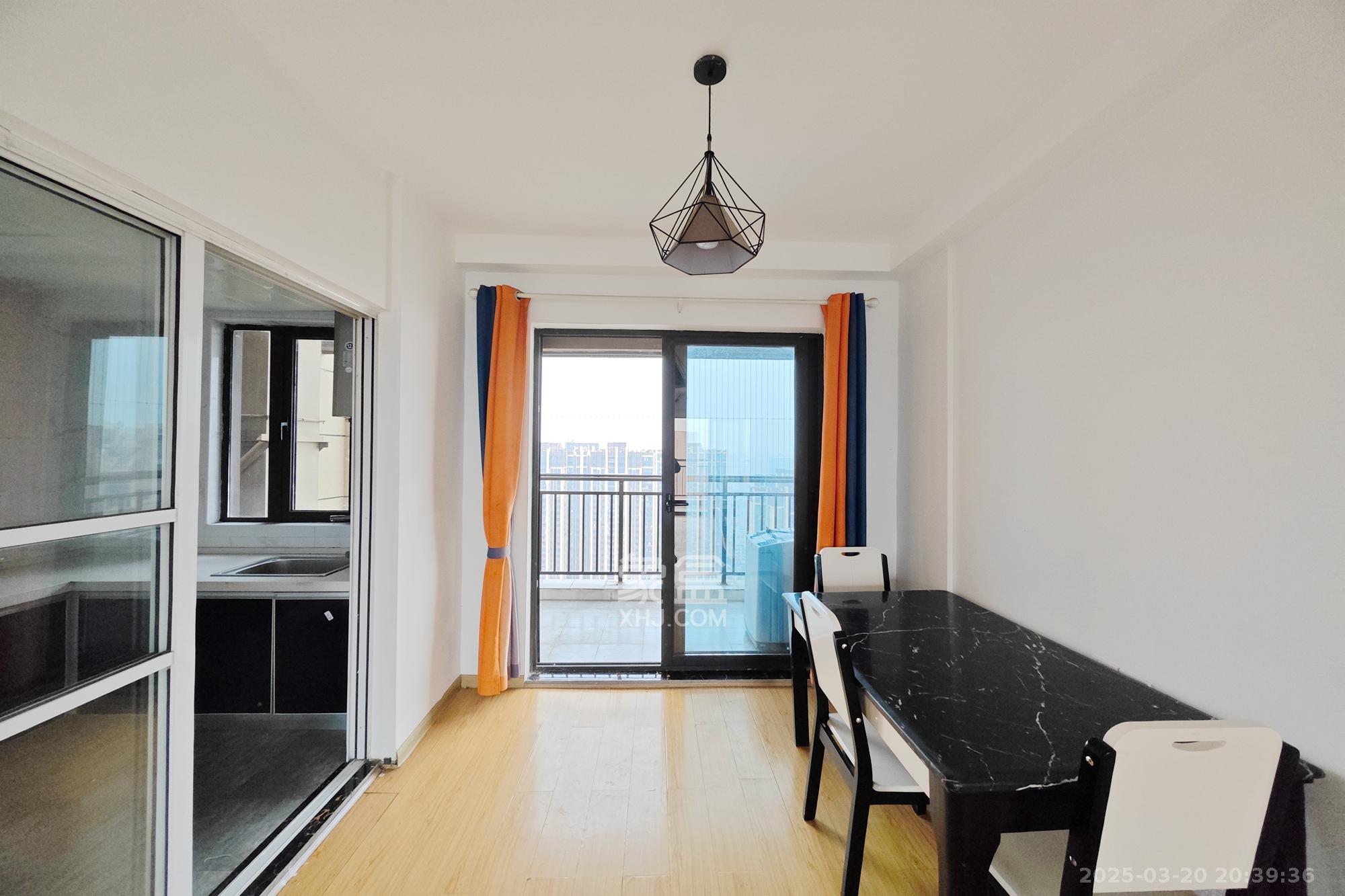 保利大都汇一期、二期 4室2厅2卫 2900.0元/月 保利大都汇一期、二期 4室2厅2卫 2900.0元/月室内图