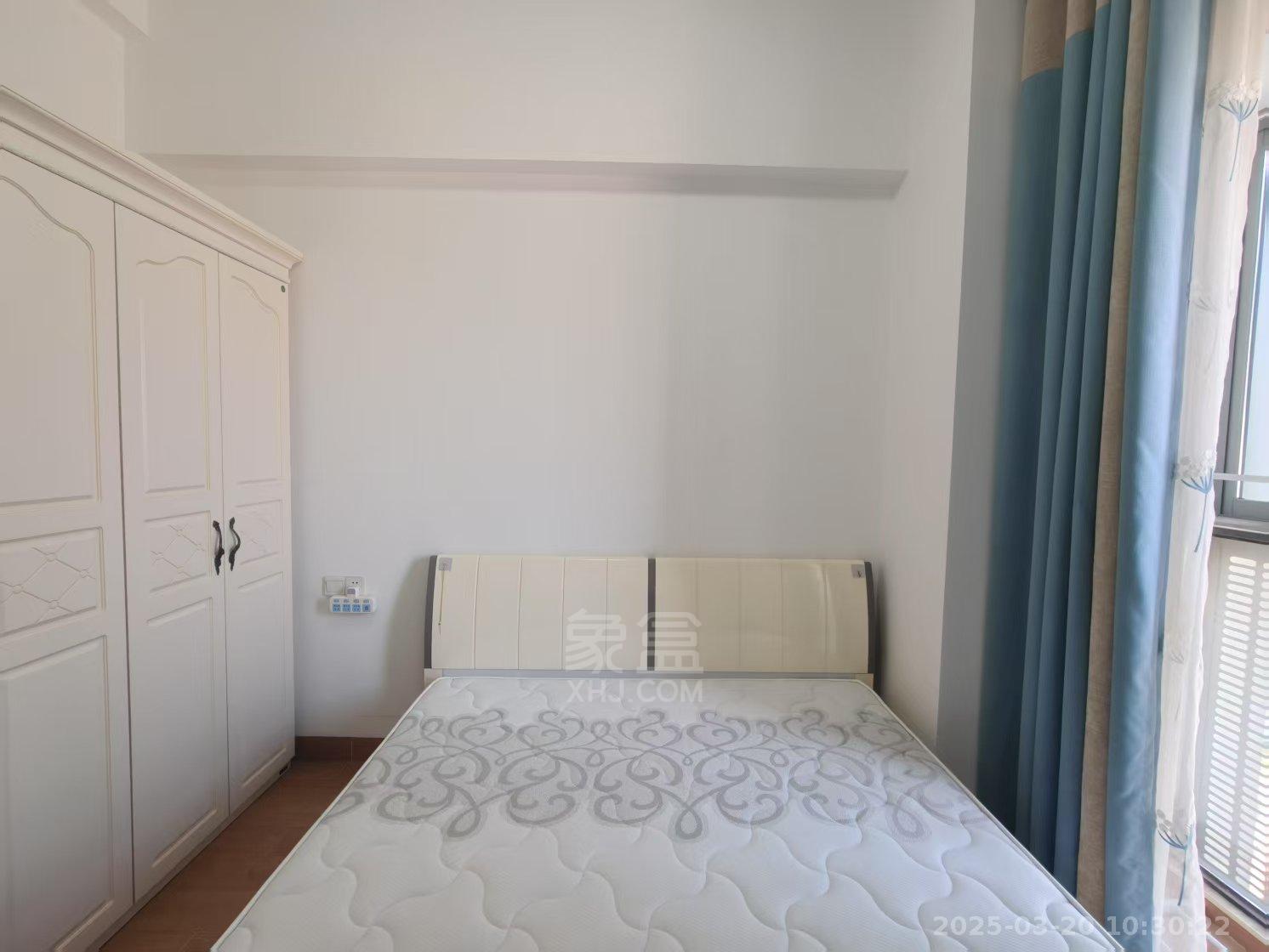 尚格广场 2室2厅1卫 2100.0元/月 尚格广场 2室2厅1卫 2100.0元/月室内图