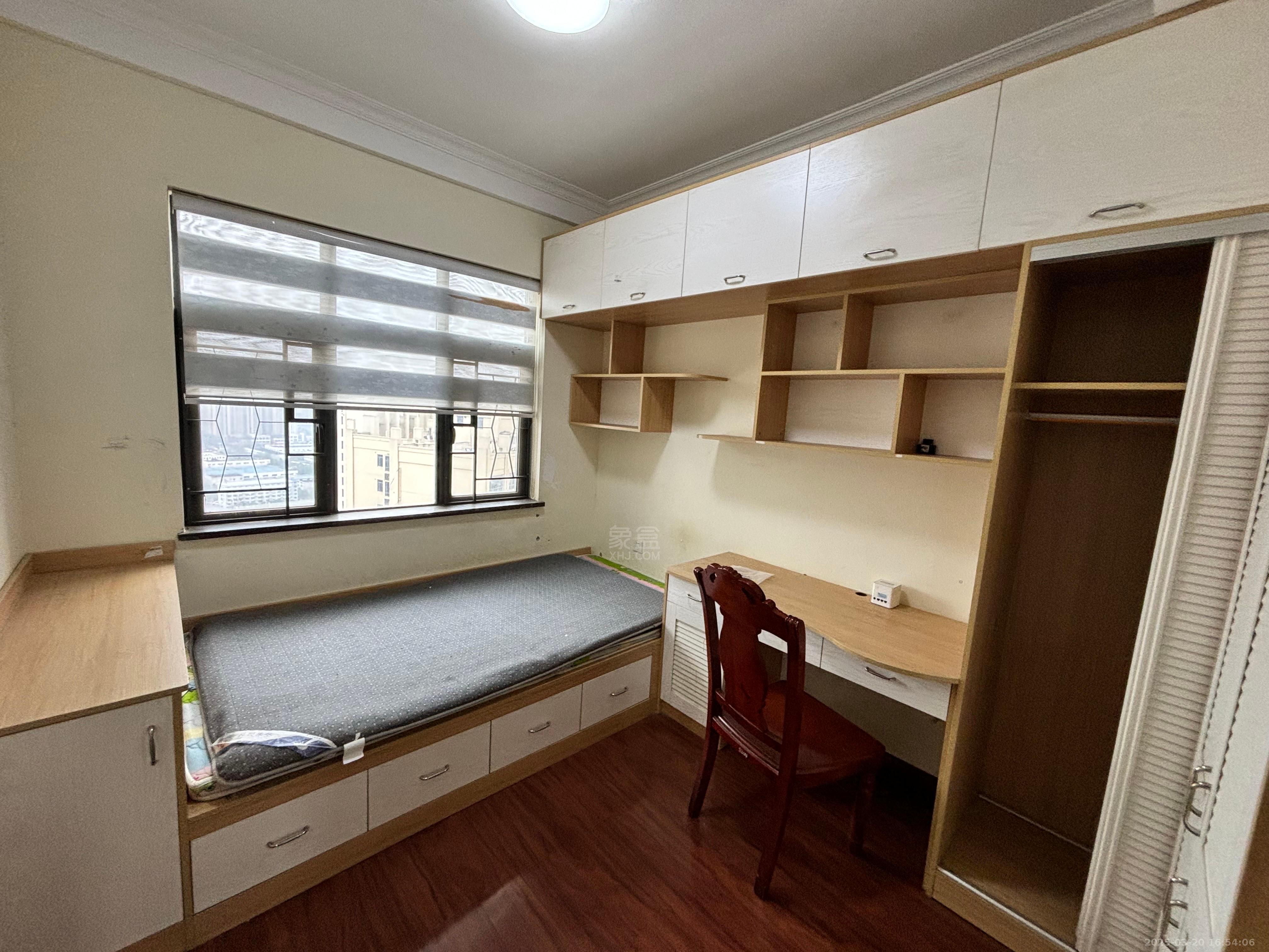 经世龙城 3室1厅2卫 1800.0元/月 经世龙城 3室1厅2卫 1800.0元/月室内图