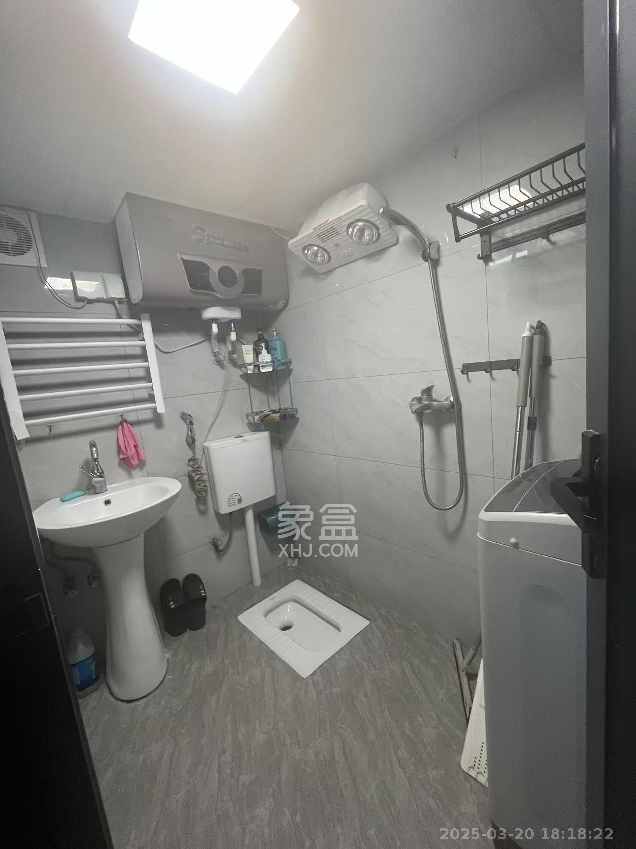 碧桂园翘楚棠  2室1厅1卫   1600.00元/月室内图