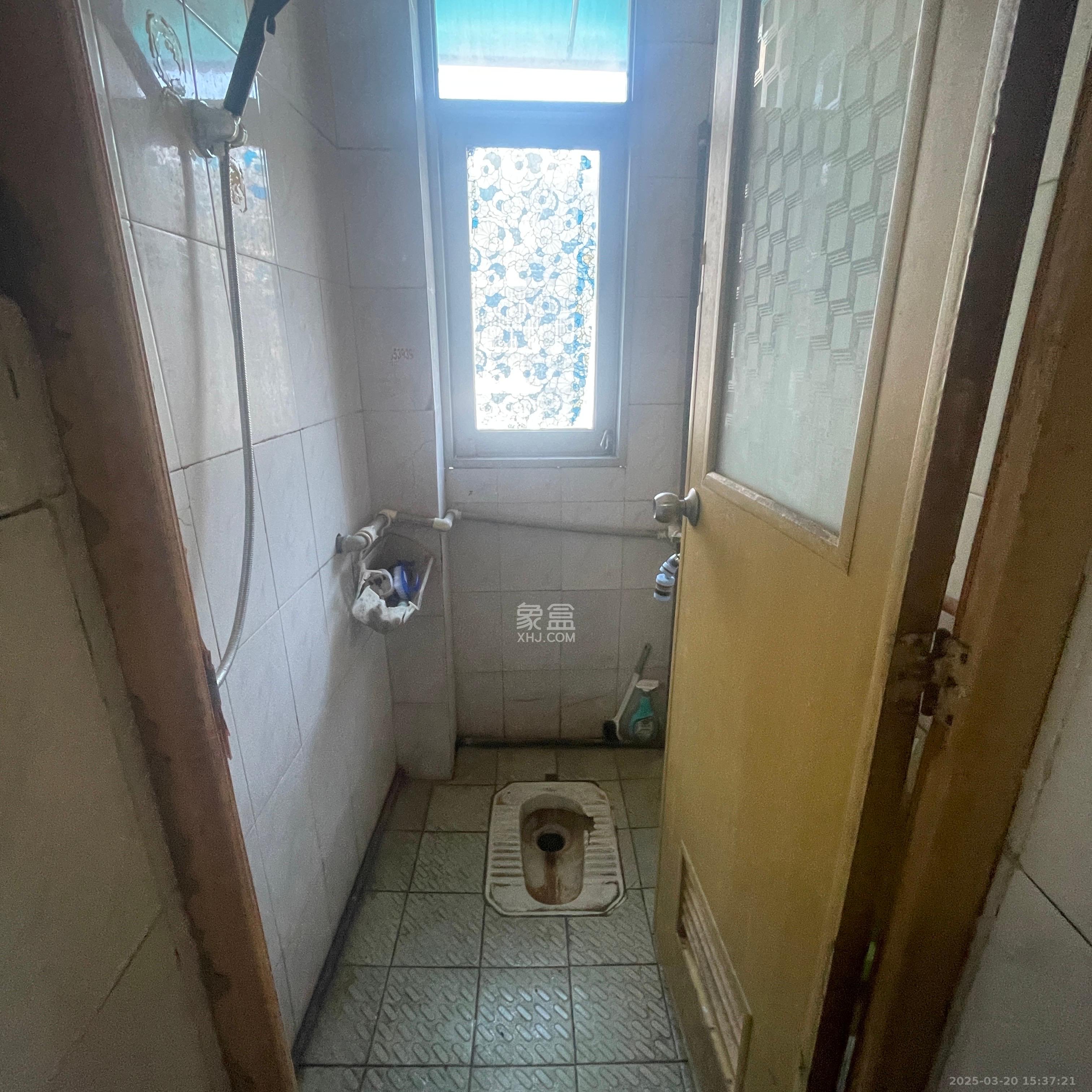 红旗区三片 1室0厅1卫 600.0元/月 红旗区三片 1室0厅1卫 600.0元/月室内图