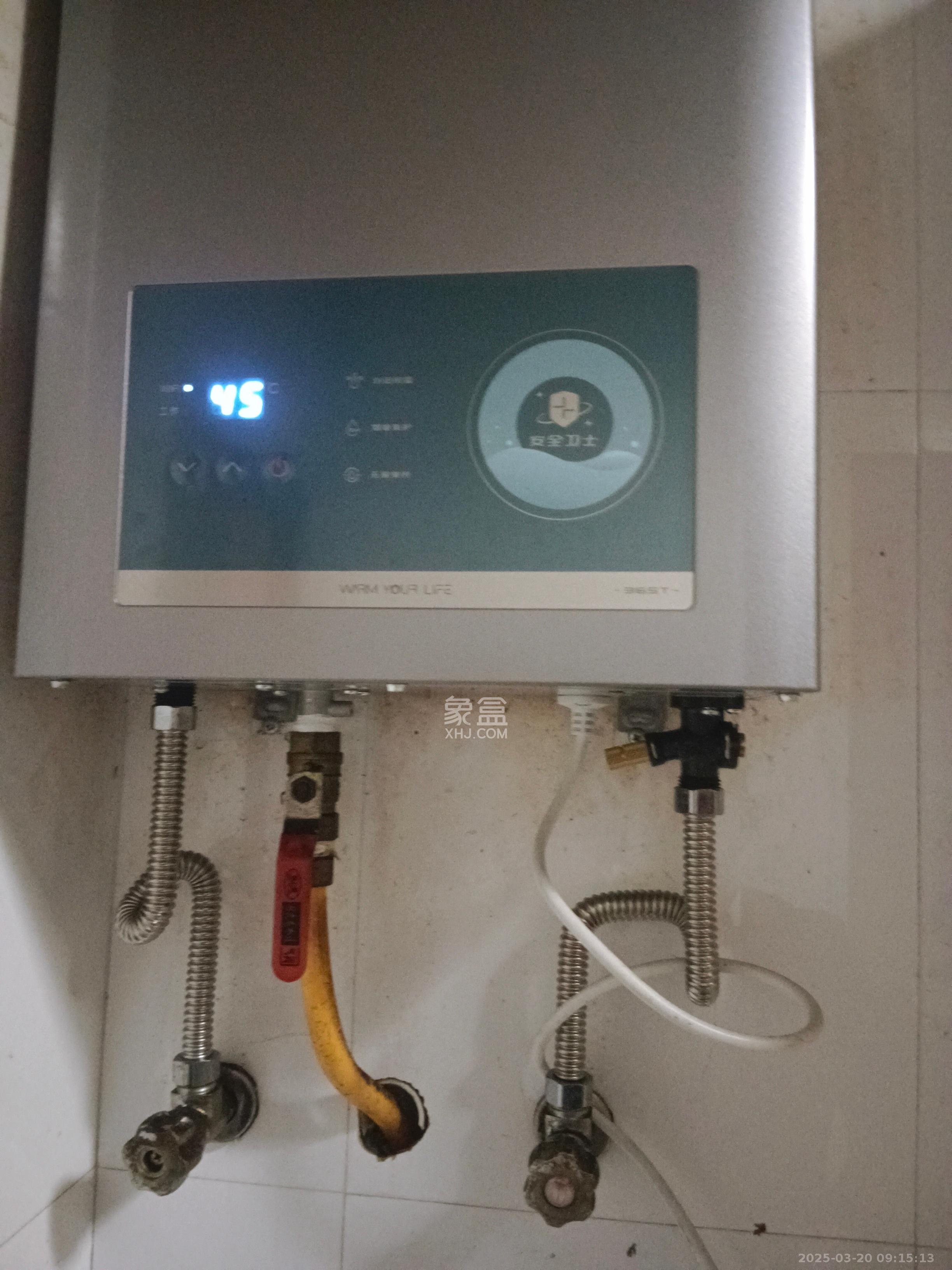 华银天际 3室2厅1卫 1300.0元/月 华银天际 3室2厅1卫 1300.0元/月室内图