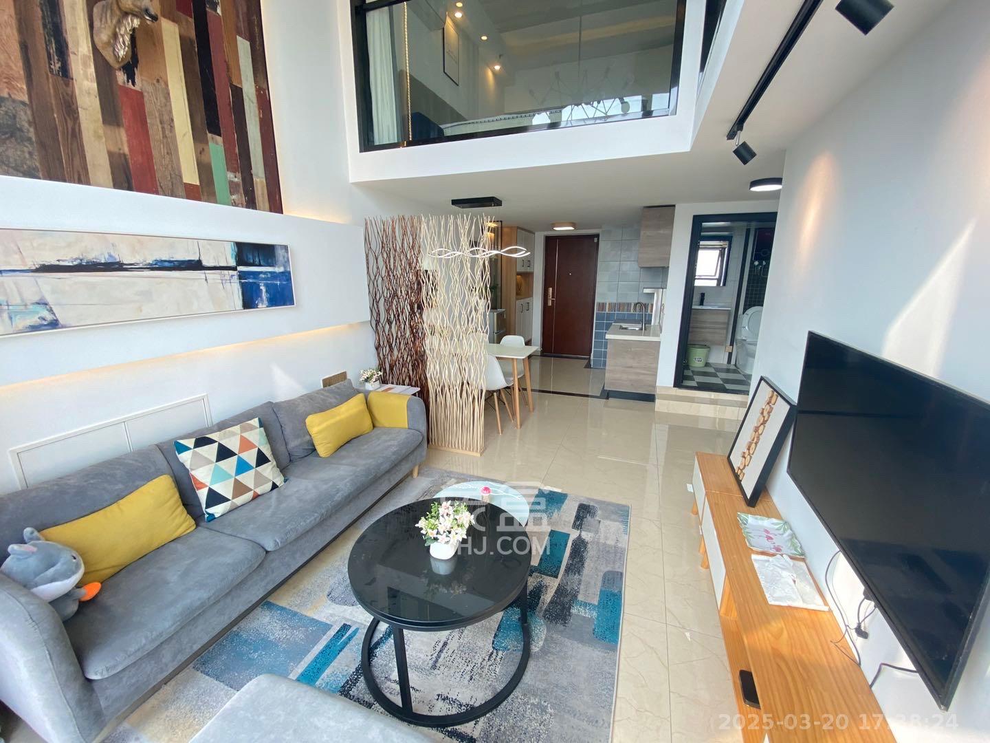 达美溪湖湾 1室2厅1卫 4200.0元/月 达美溪湖湾 1室2厅1卫 4200.0元/月室内图