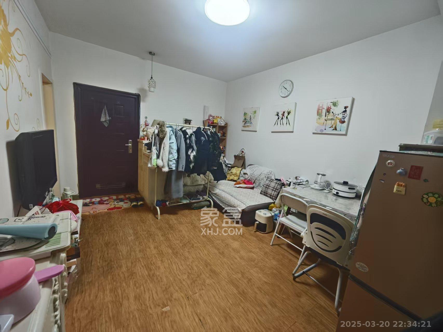 恒盛世家  1室1厅1卫   1700.00元/月