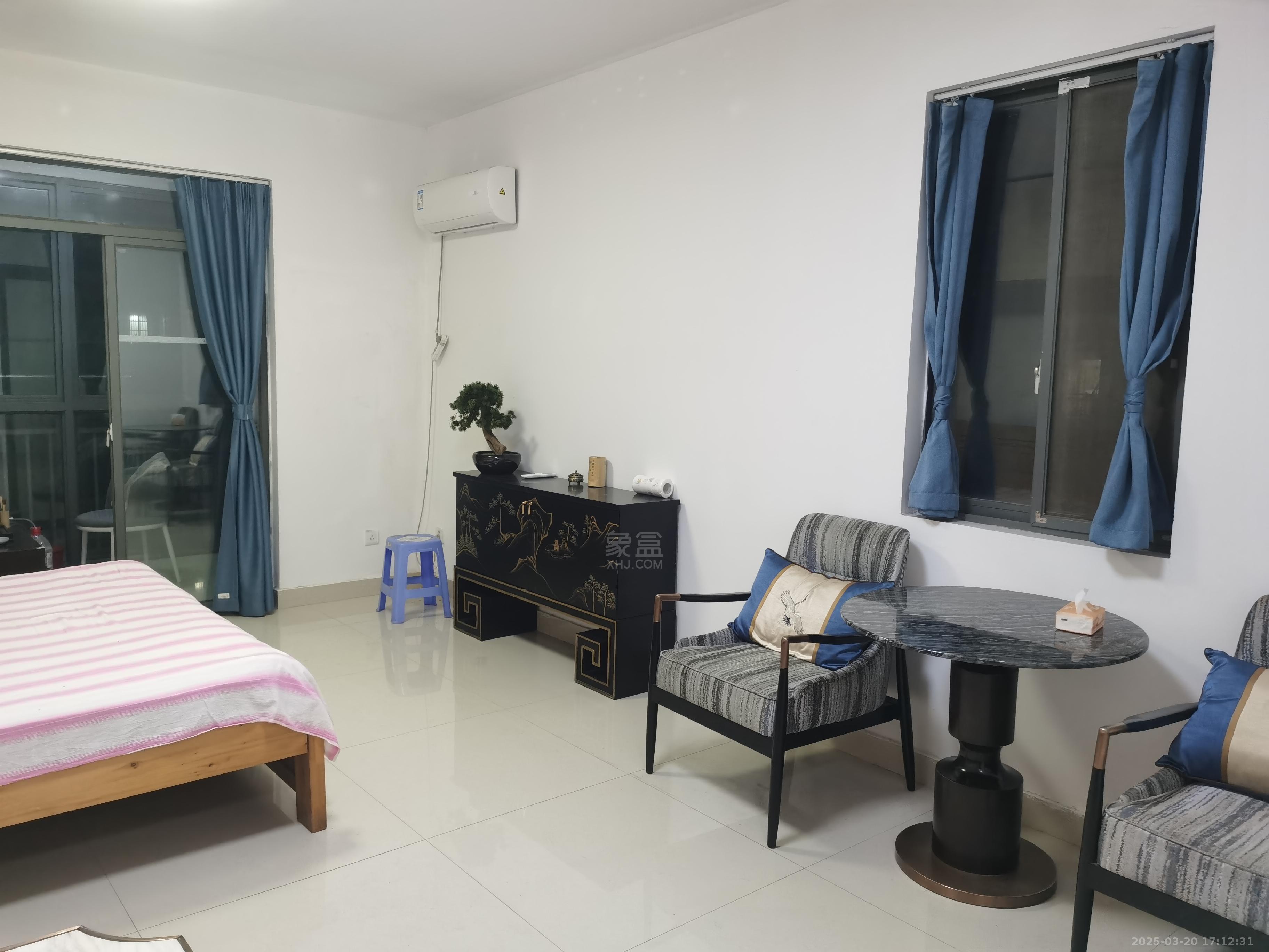 近水楼台 1室1厅1卫 1200.00元/月 近水楼台 1室1厅1卫 1200.00元/月室内图