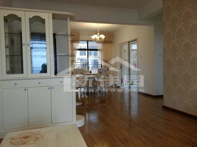 天门壹号  3室2厅2卫    2200.0元/月 天门壹号  3室2厅2卫    2200.0元/月室内图