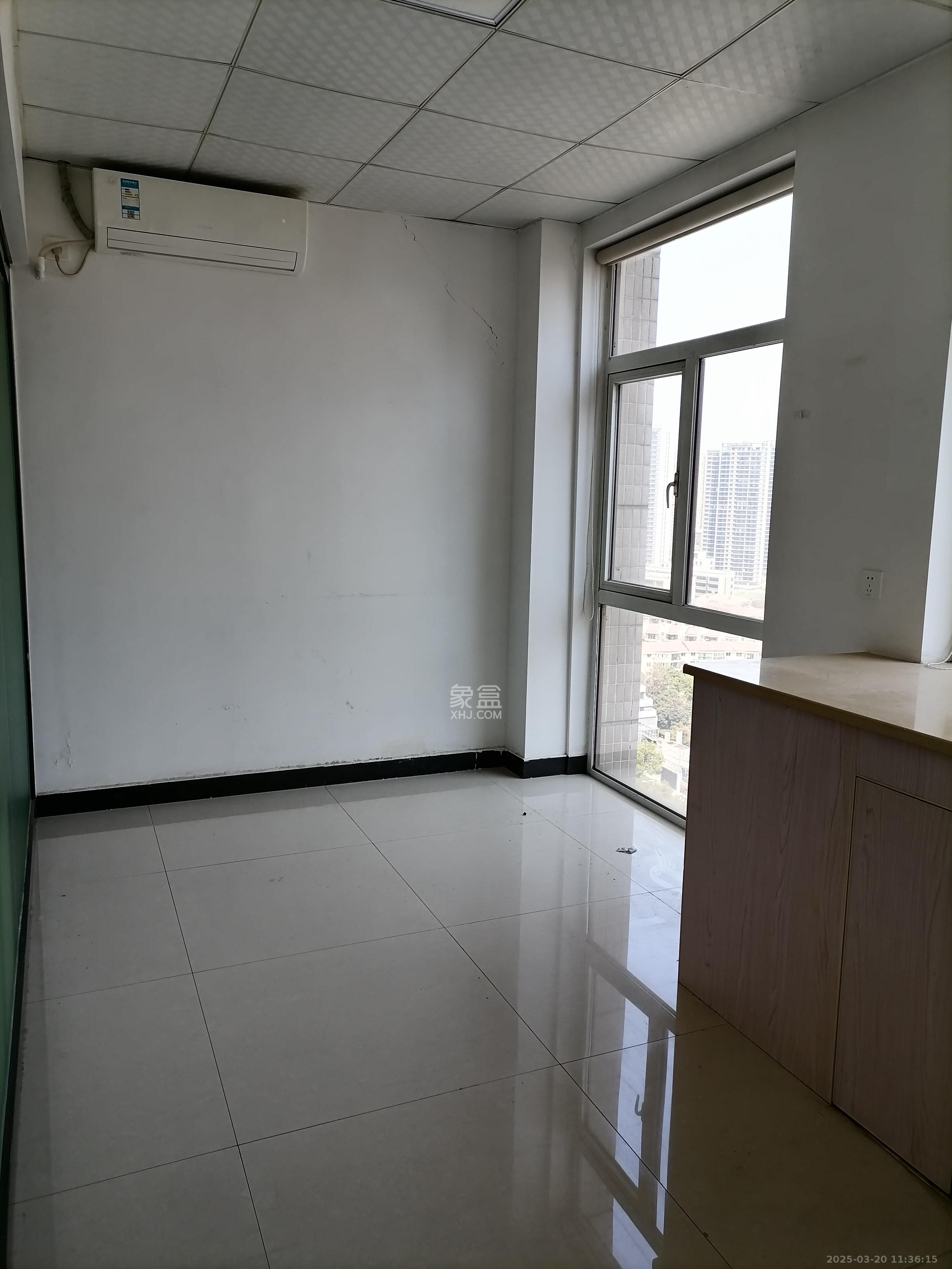 公园道  4室0厅0卫    5800.0元/月 公园道  4室0厅0卫    5800.0元/月室内图