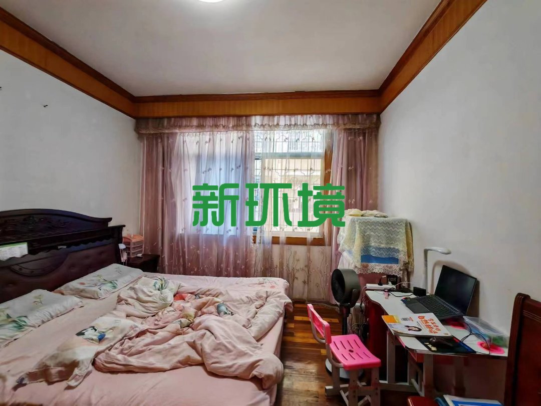 移动公司宿舍  3室2厅1卫   46.00万客厅