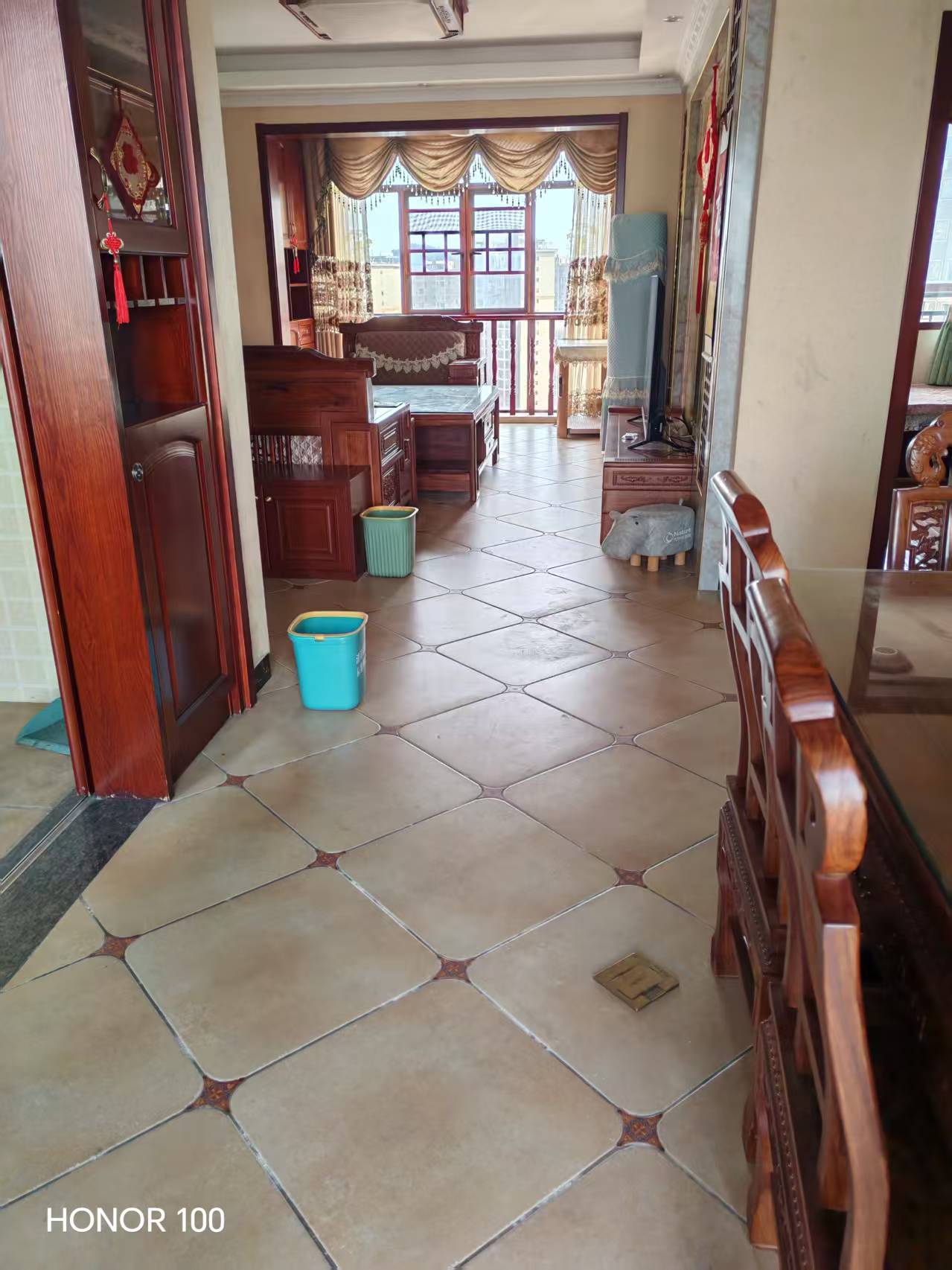 华剑首郡+五江珑悦 1室0厅0卫 2000.0元/月 华剑首郡+五江珑悦 1室0厅0卫 2000.0元/月室内图