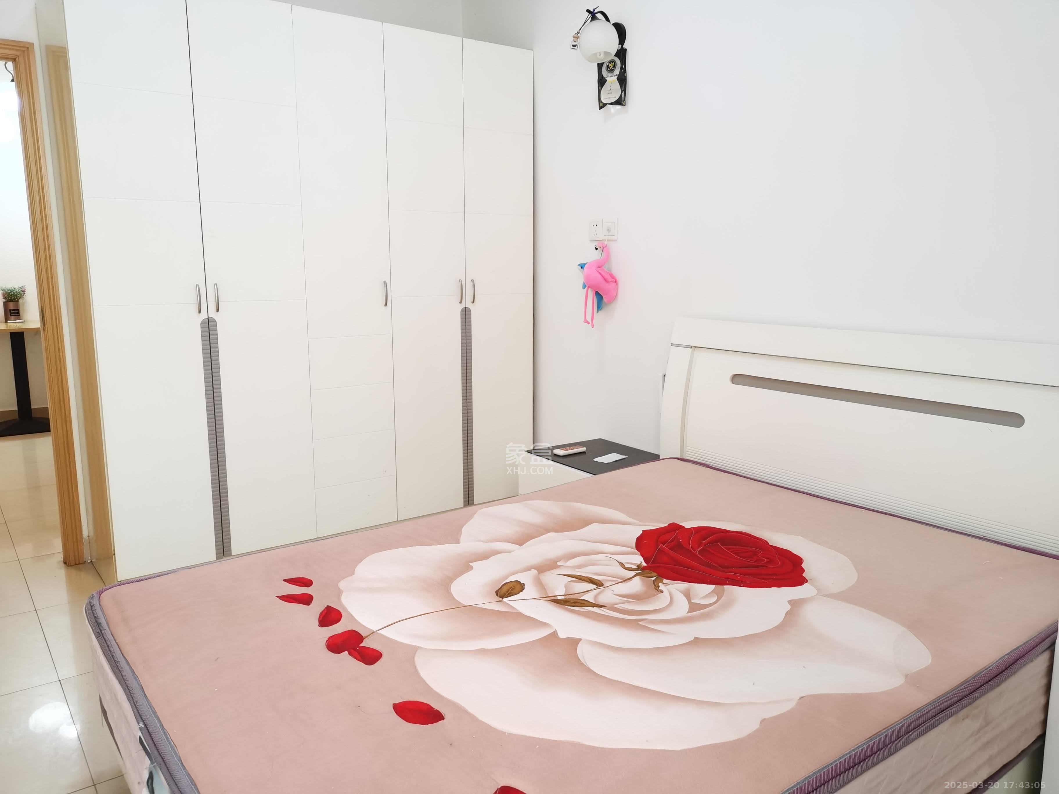 湘聚大厦 1室1厅1卫 1600.0元/月 湘聚大厦 1室1厅1卫 1600.0元/月室内图