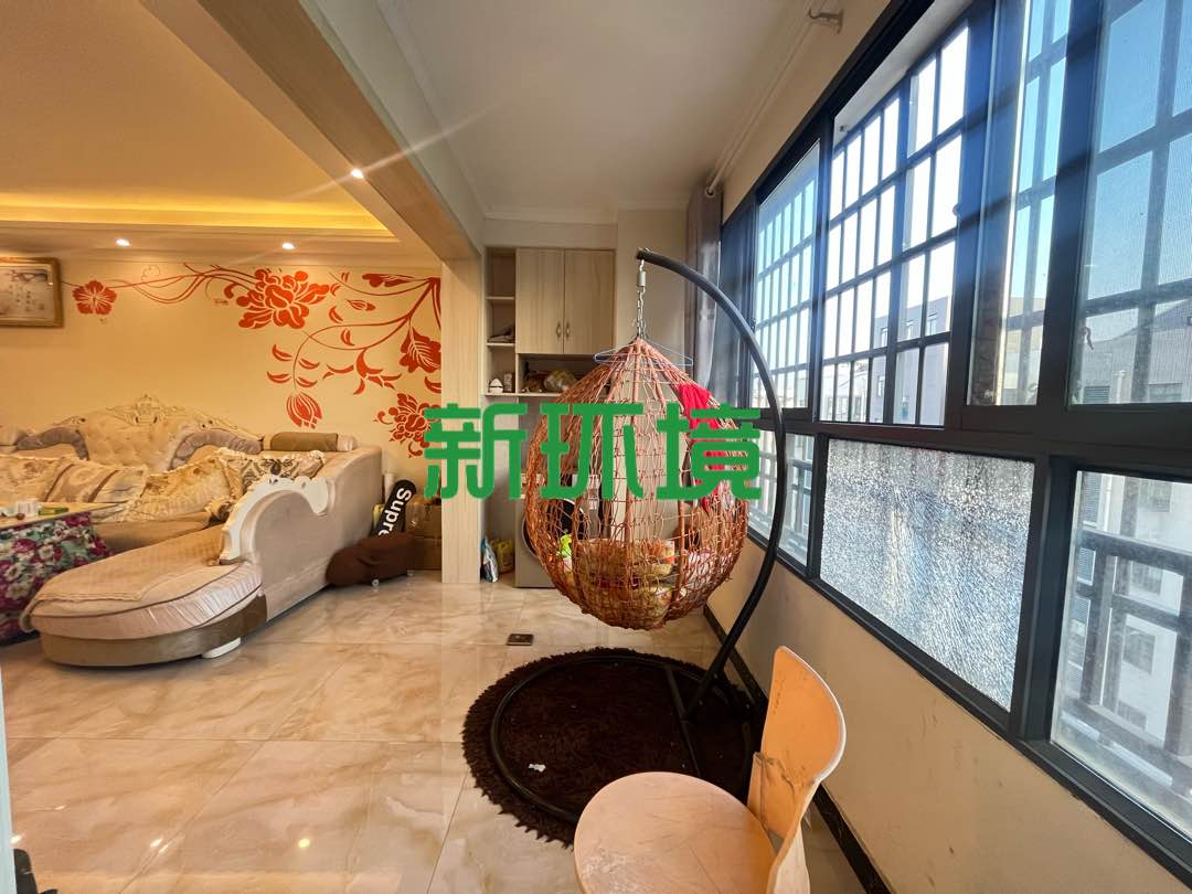 栗源小区  4室2厅2卫   75.00万室内图