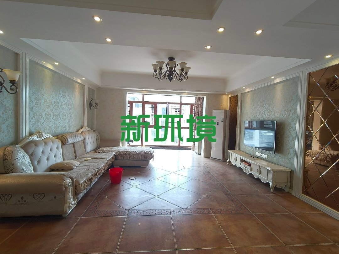 龙城街 3室2厅2卫 2100.0元/月 龙城街 3室2厅2卫 2100.0元/月室内图