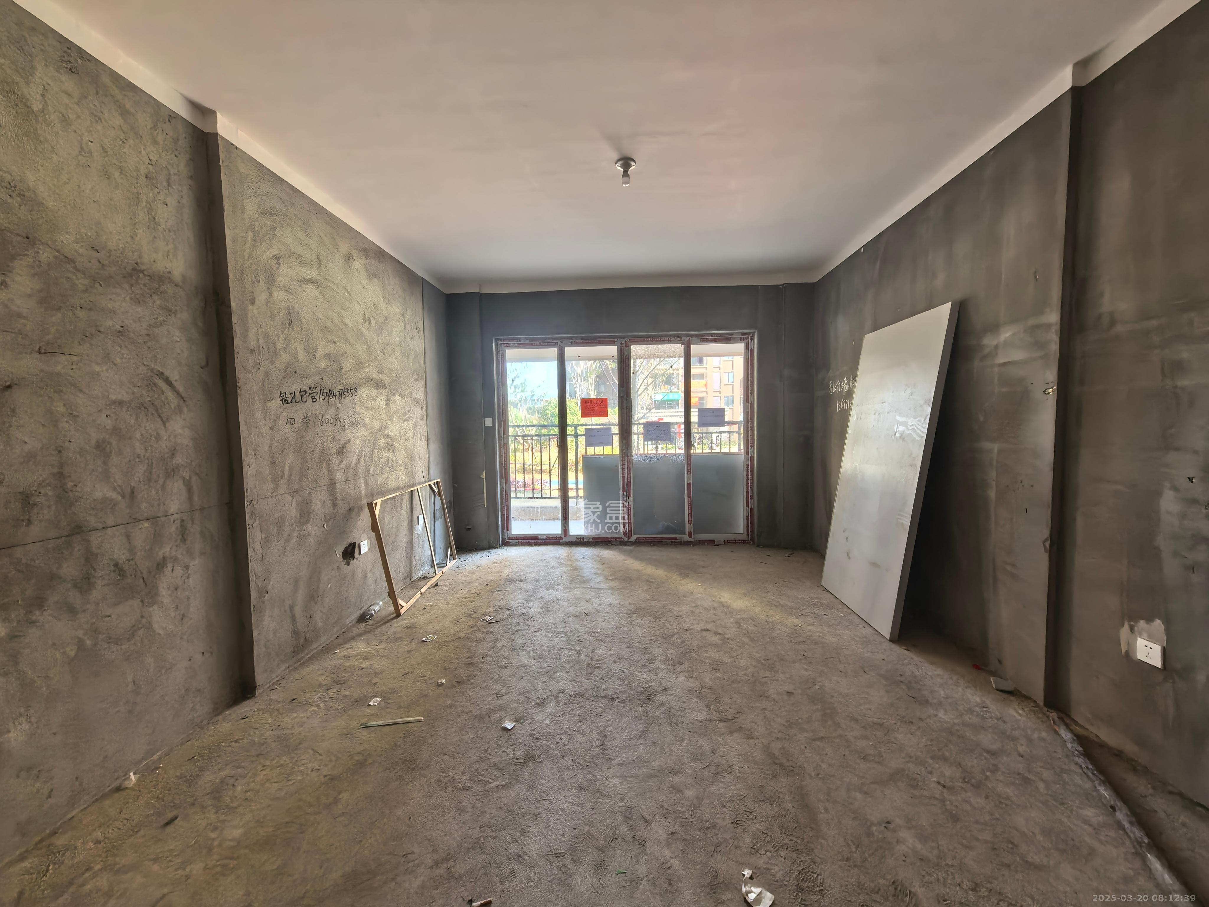 和景家园一期  3室2厅2卫    1000.0元/月 和景家园一期  3室2厅2卫    1000.0元/月室内图