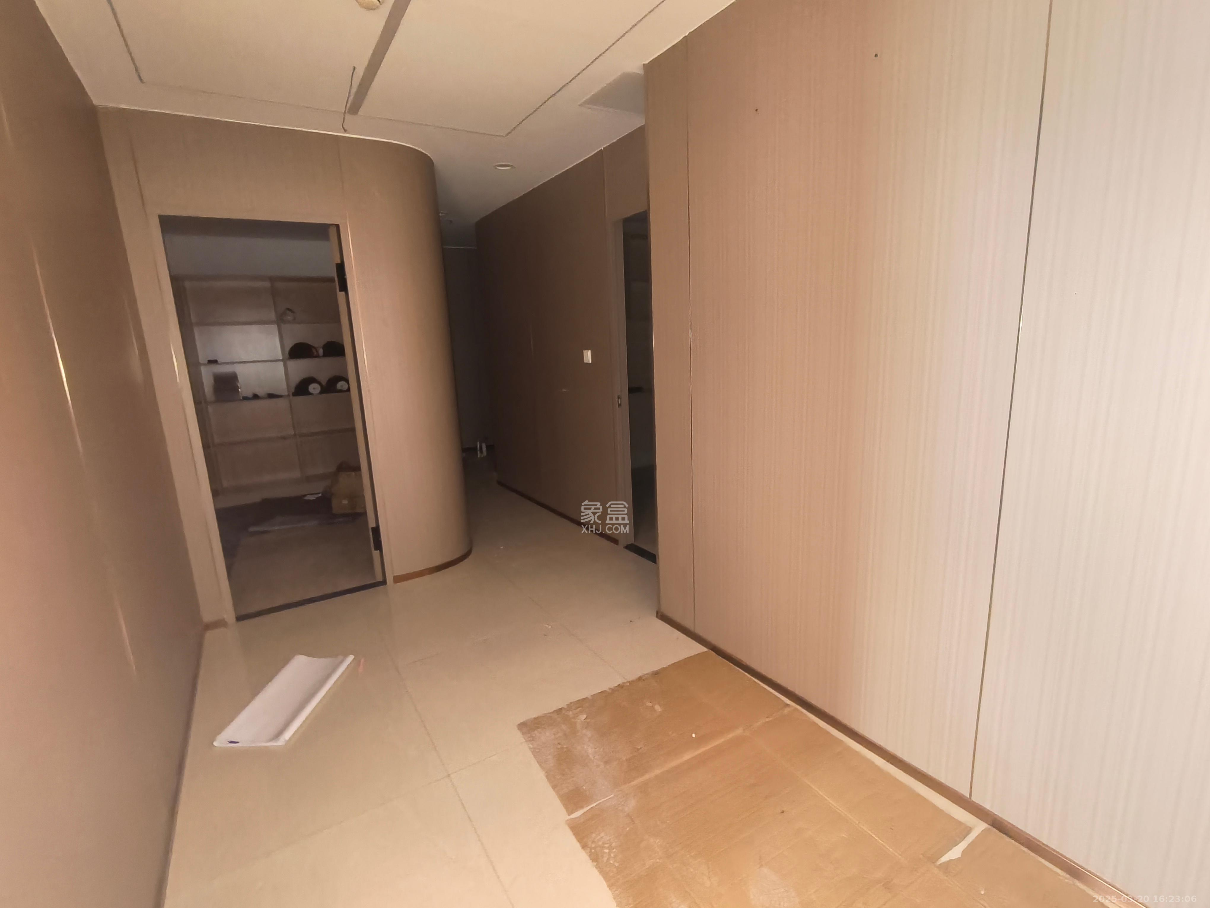 金帆大厦  3室2厅1卫    6800.0元/月 金帆大厦  3室2厅1卫    6800.0元/月室内图