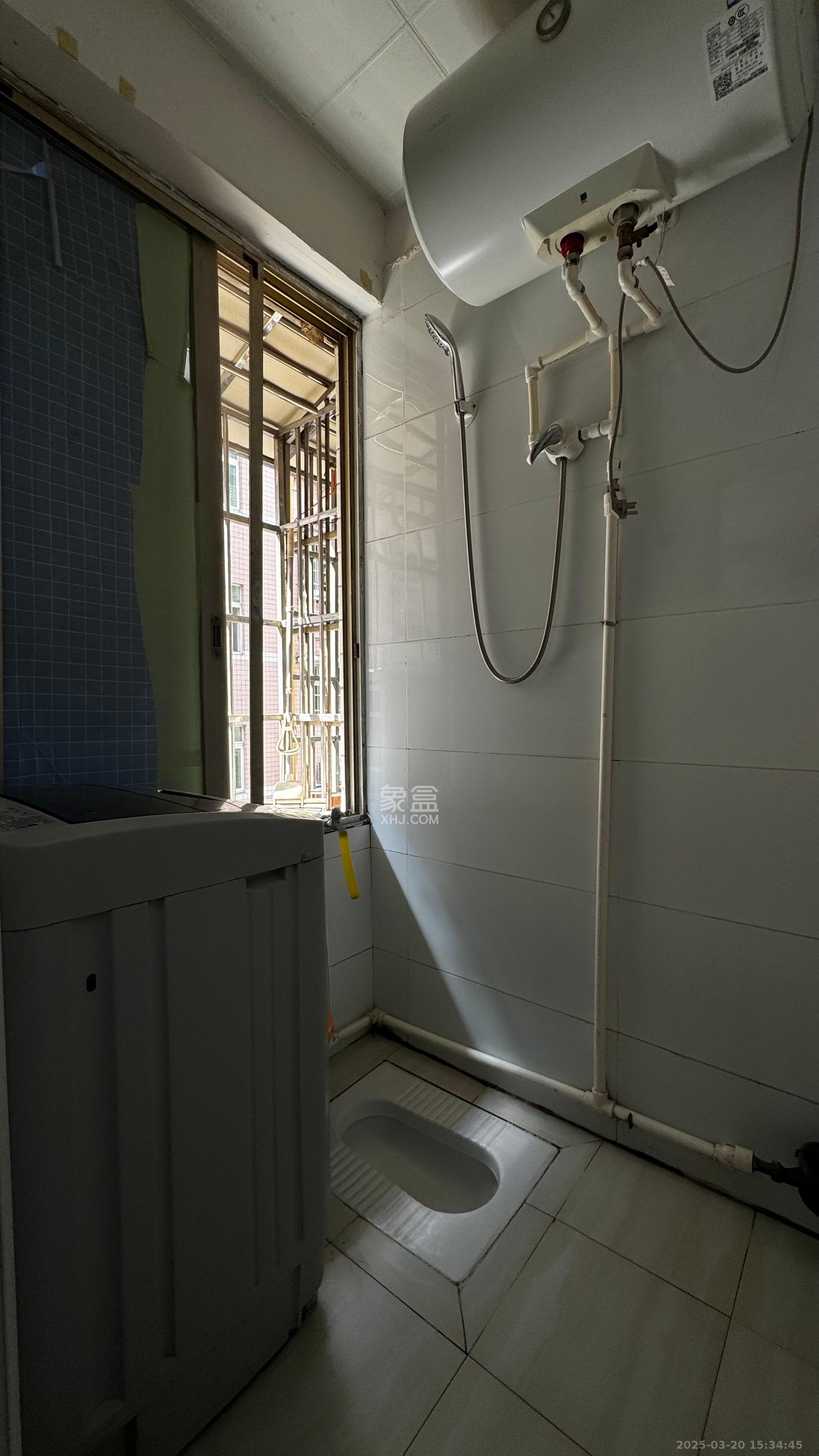 新合四村  1室0厅1卫    750.0元/月室内图