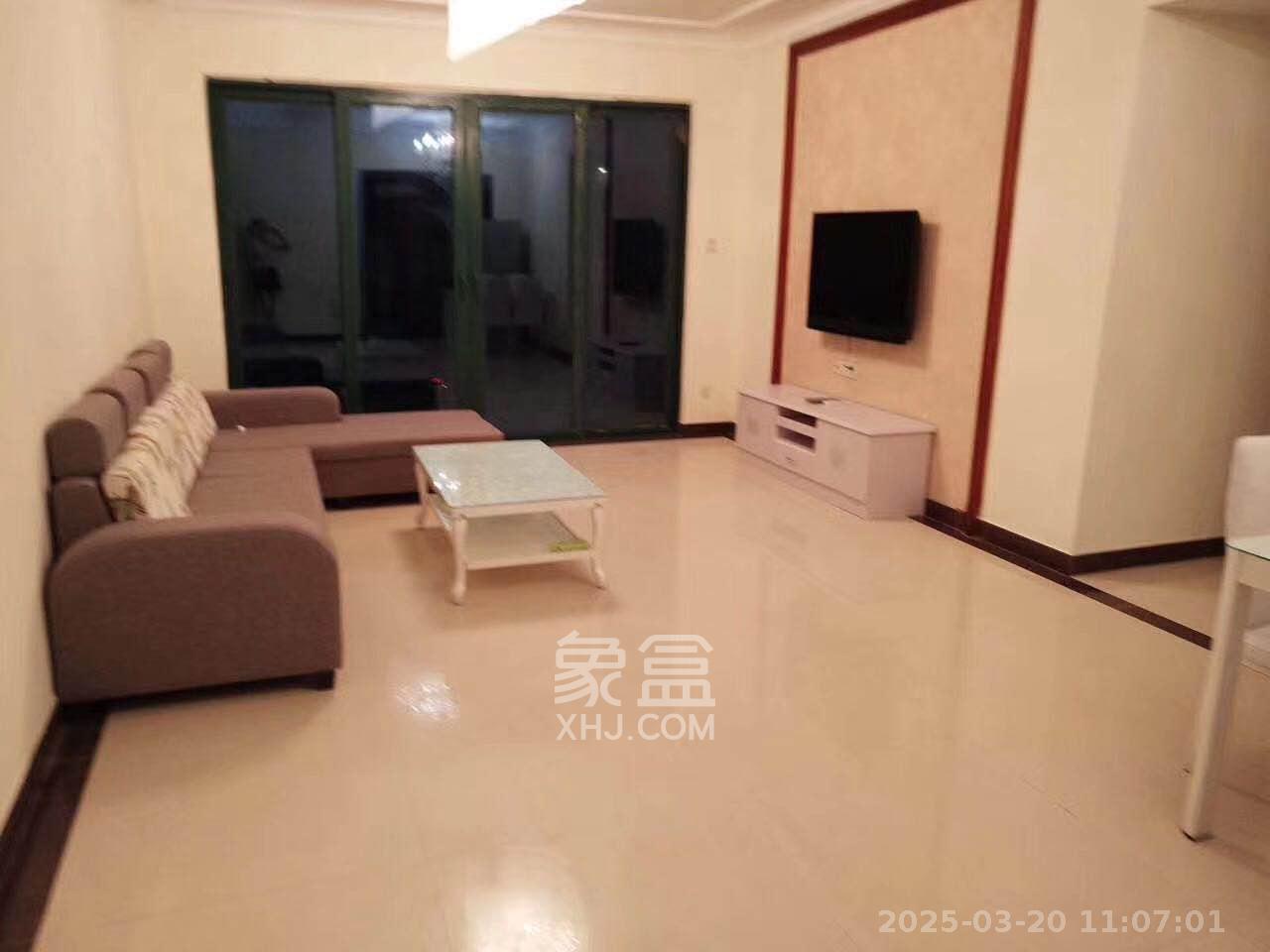 恒大城  3室2厅2卫   2000.00元/月室内图