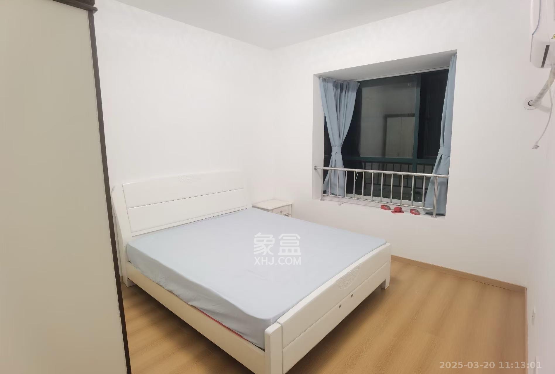 湘府东苑  3室2厅2卫   2800.00元/月室内图