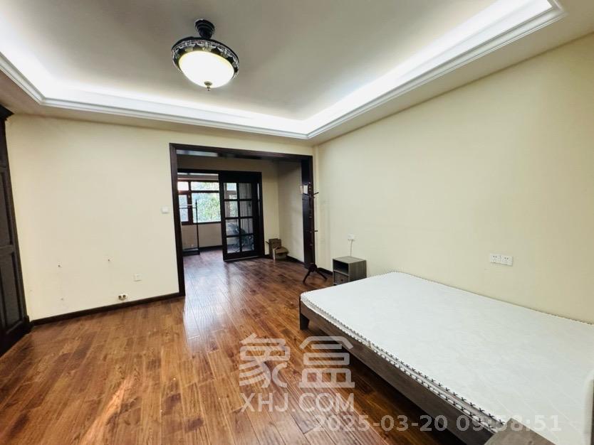 山水湾  7室2厅3卫   7500.00元/月室内图