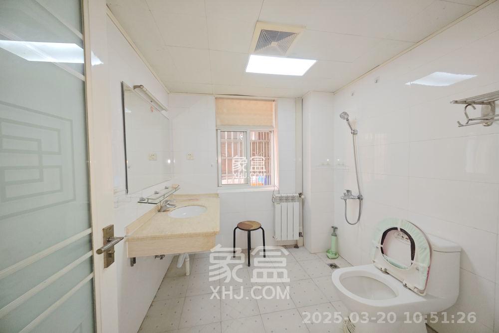 福乐康城  3室2厅1卫    2300.0元/月 福乐康城  3室2厅1卫    2300.0元/月室内图