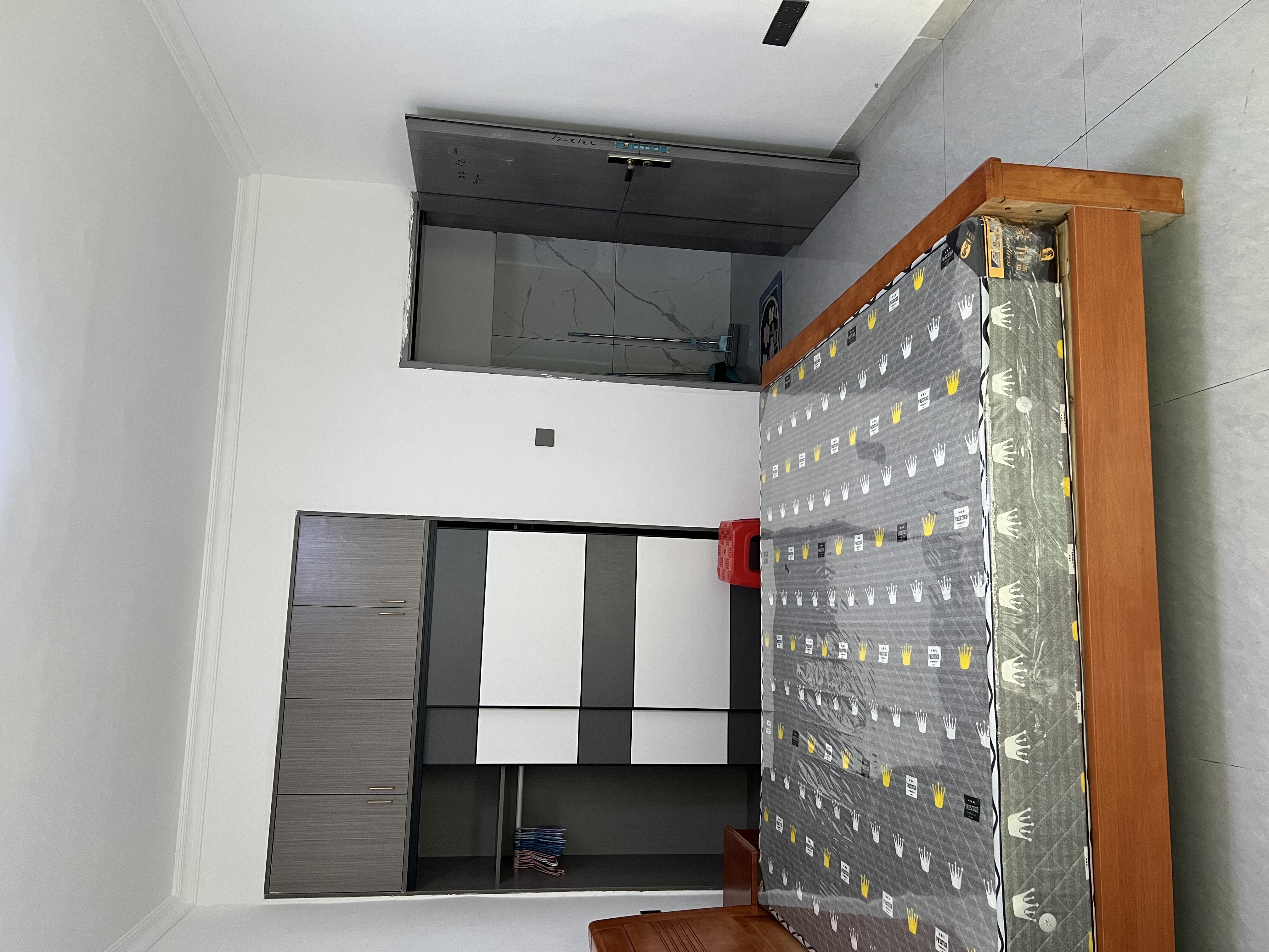 长湖小区 1室1厅1卫 1200.0元/月 长湖小区 1室1厅1卫 1200.0元/月室内图