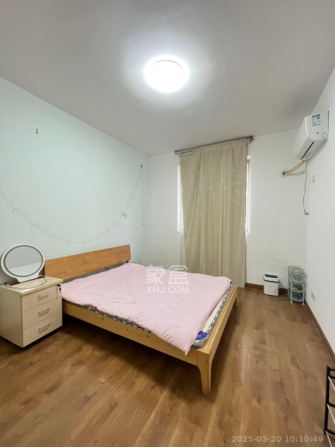 红树湾  3室2厅2卫   1700.00元/月室内图