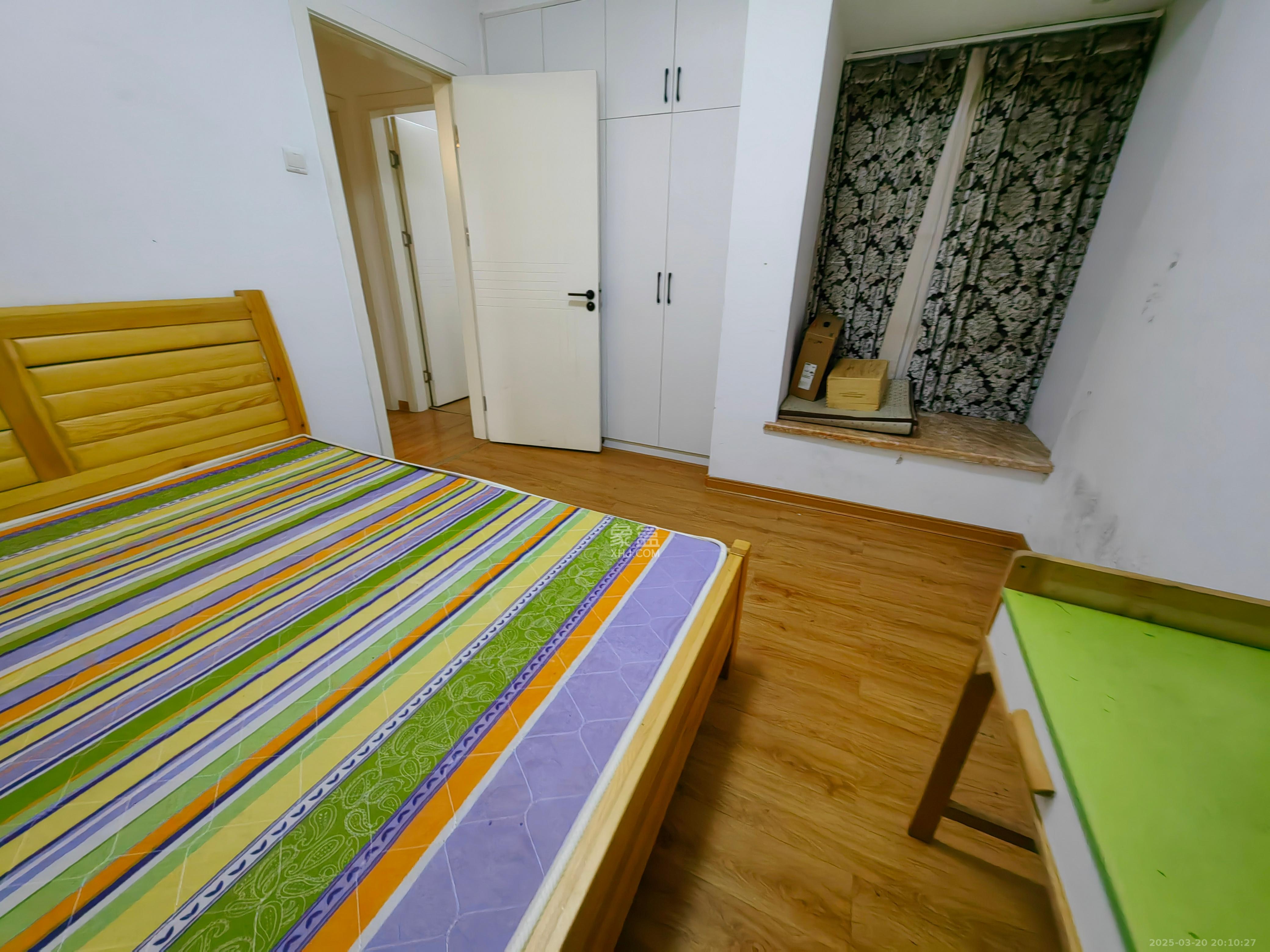 天健芙蓉盛世一期  3室2厅2卫    3100.0元/月 天健芙蓉盛世一期  3室2厅2卫    3100.0元/月室内图