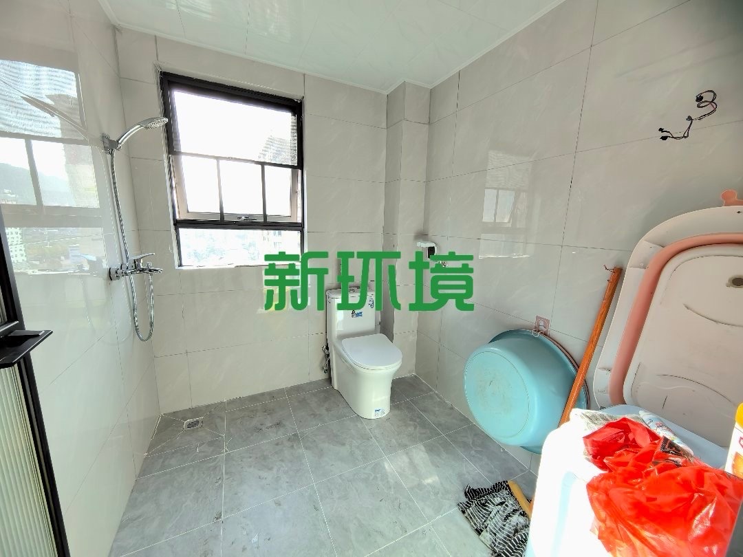 荣盛花语书苑 3室2厅1卫 2200.0元/月 荣盛花语书苑 3室2厅1卫 2200.0元/月室内图