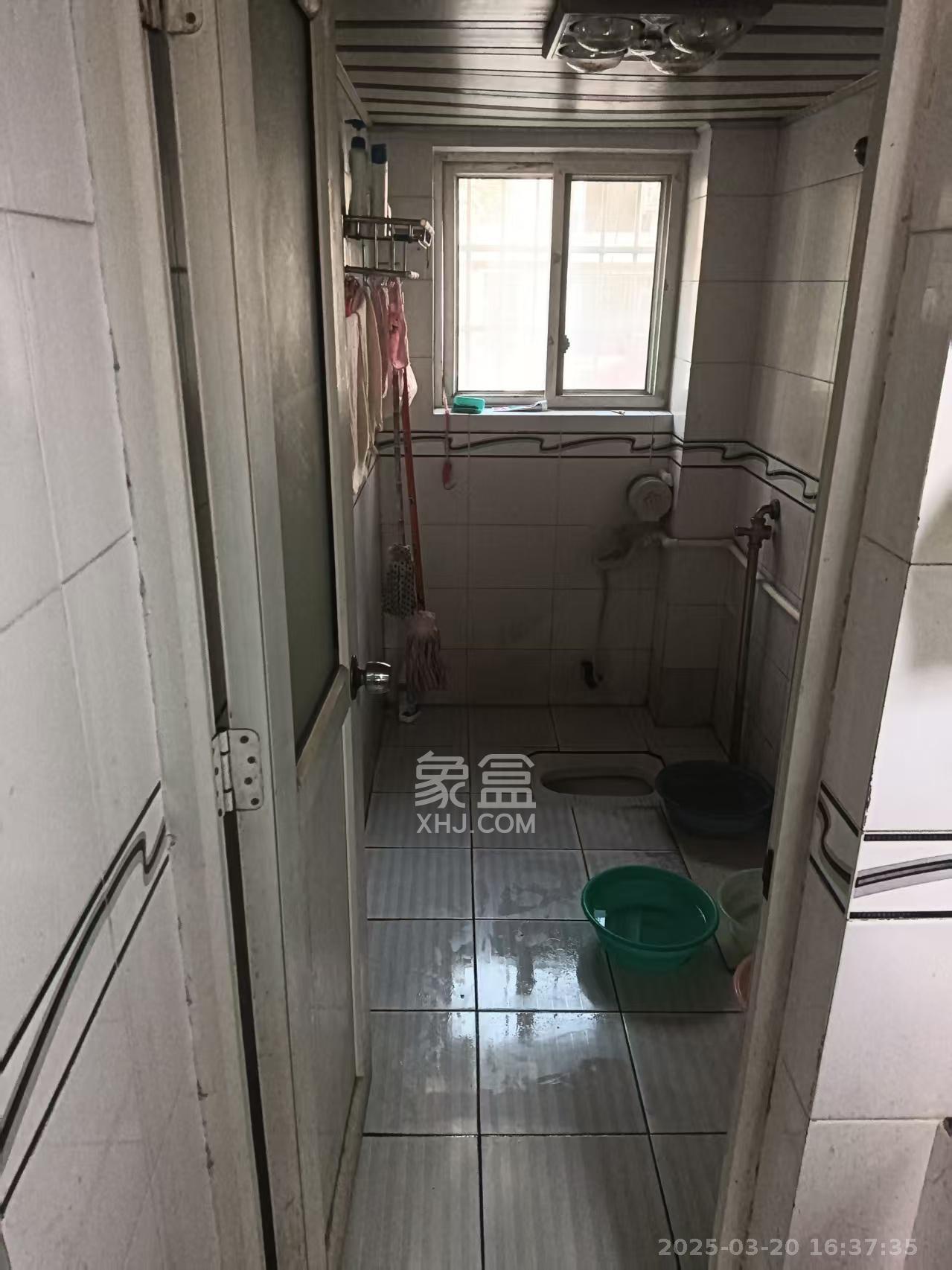 御景龙城  3室2厅2卫    1700.0元/月室内图