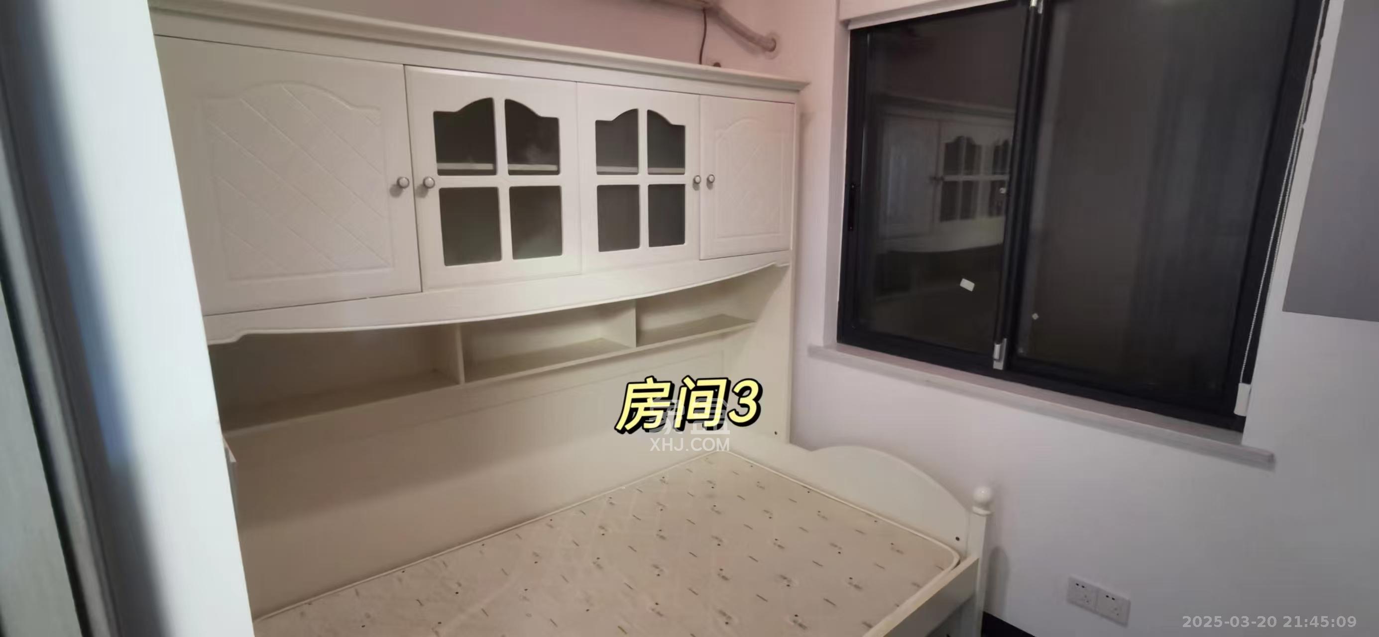 长房云时代  3室2厅1卫   2600.00元/月室内图