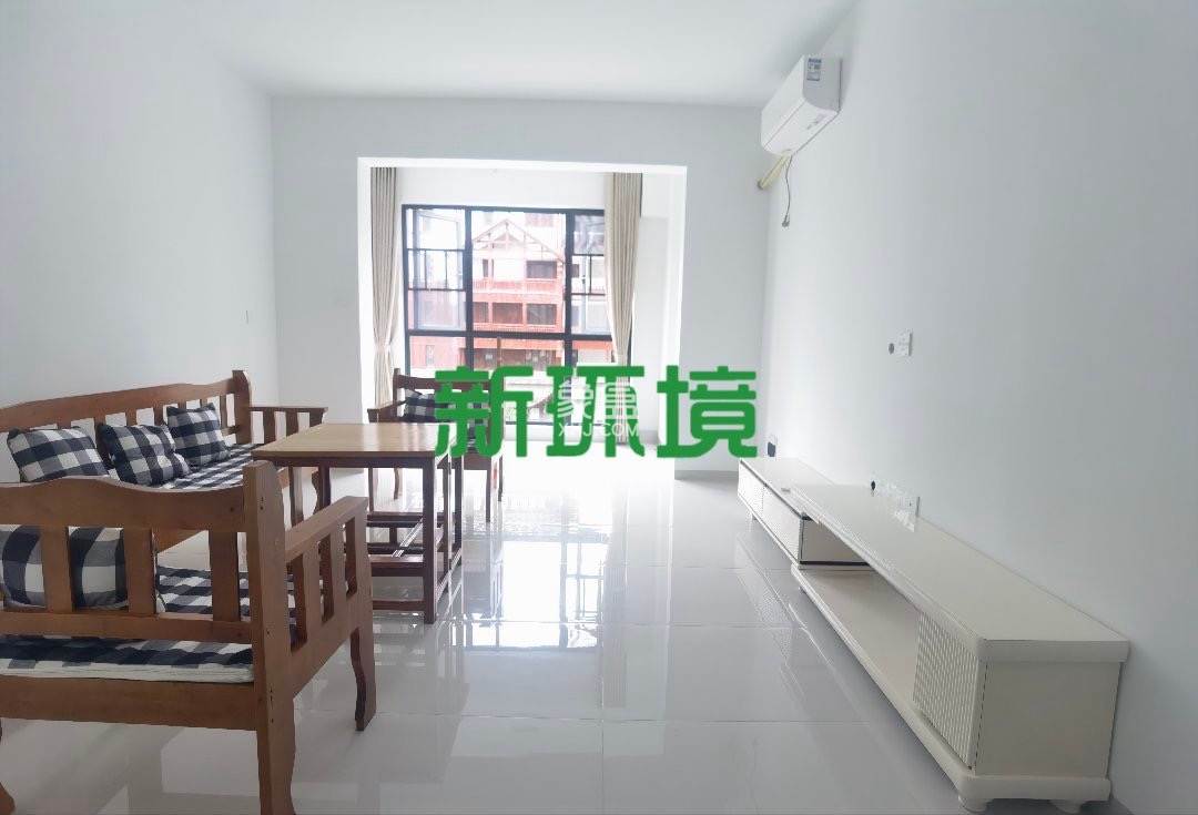 南门口安置小区二期 2室1厅1卫 2000.0元/月 南门口安置小区二期 2室1厅1卫 2000.0元/月室内图